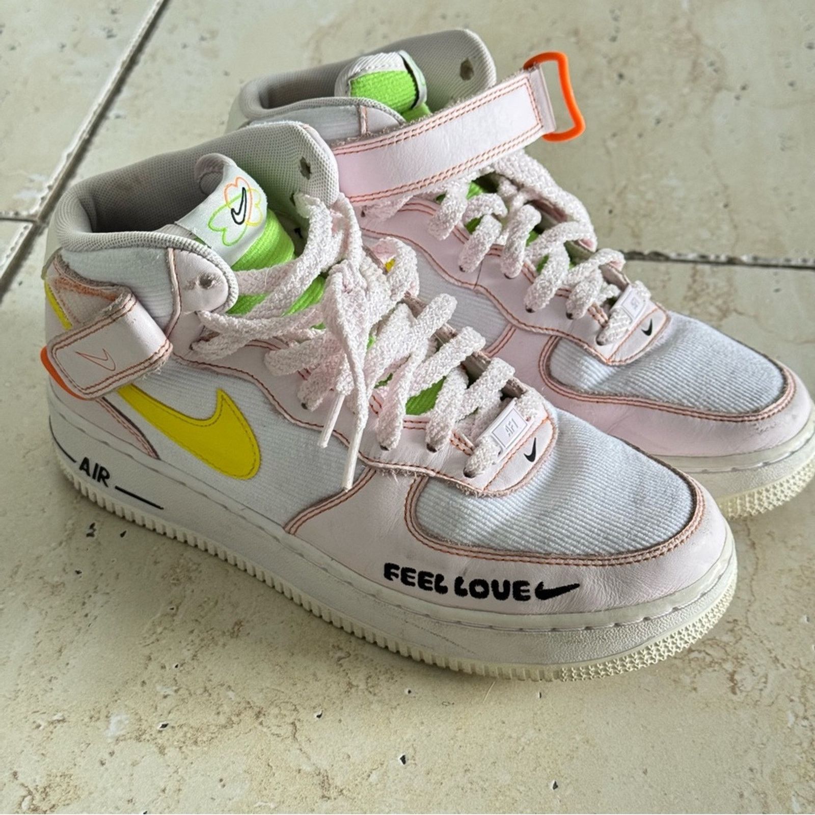 Nike Nike Sneakers, Size 9, FD0869-100, High Top Size US 9 / IT 39 - 1 Thumbnail