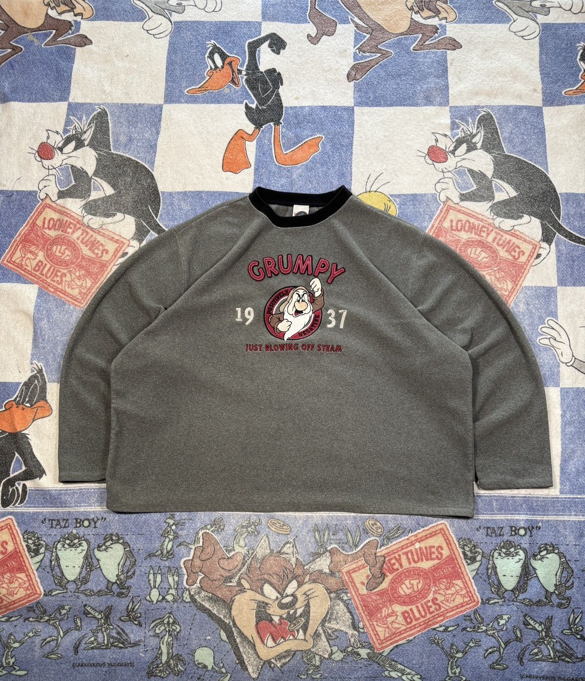 Disney Vintage grumpy fleece crewneck Size US XXL / EU 58 / 5 - 1 Thumbnail