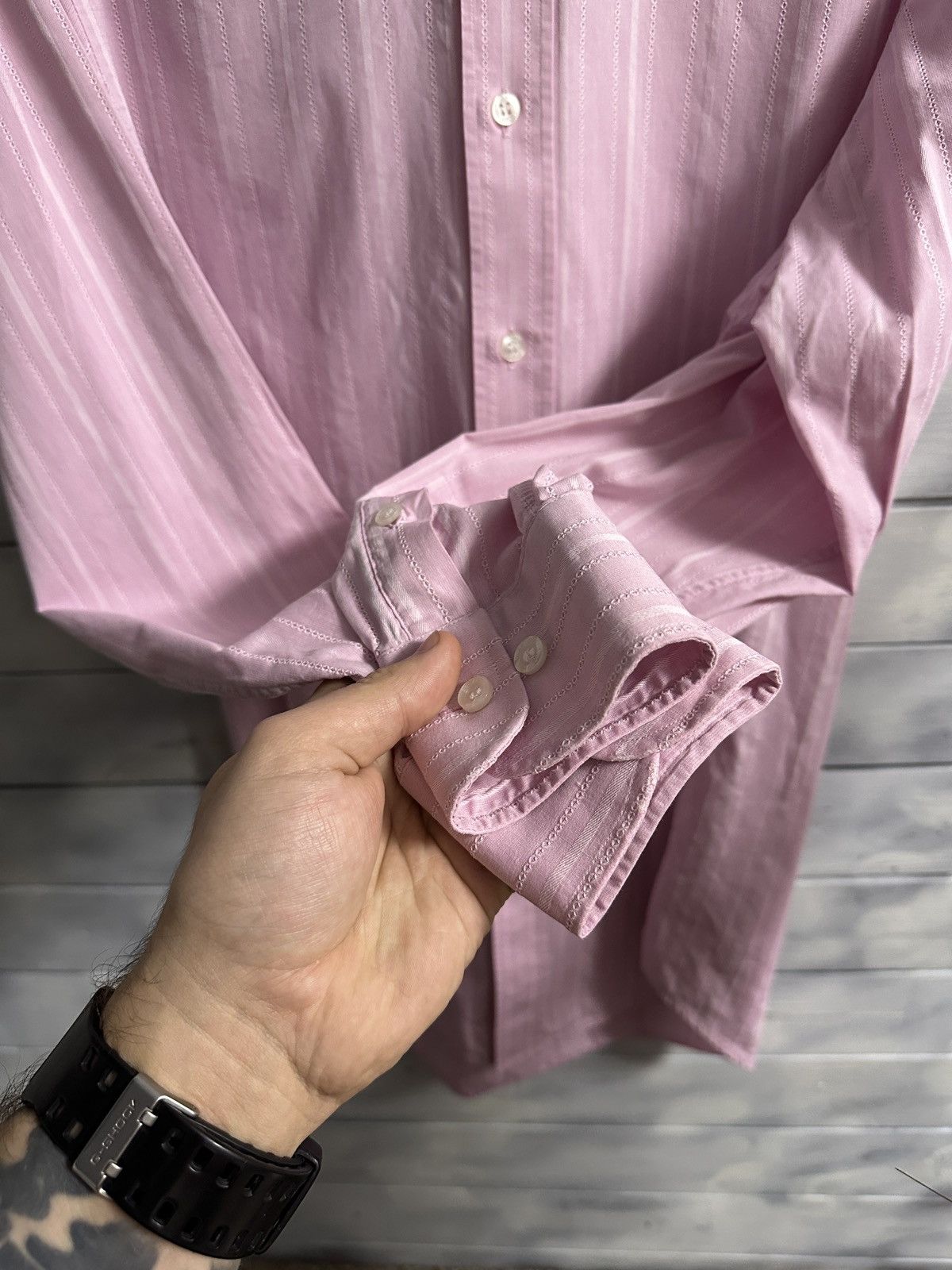 Versace Luxury Vintage Shirt Button Versace Classic Size 15/38 Size US M / EU 48-50 / 2 - 6 Thumbnail