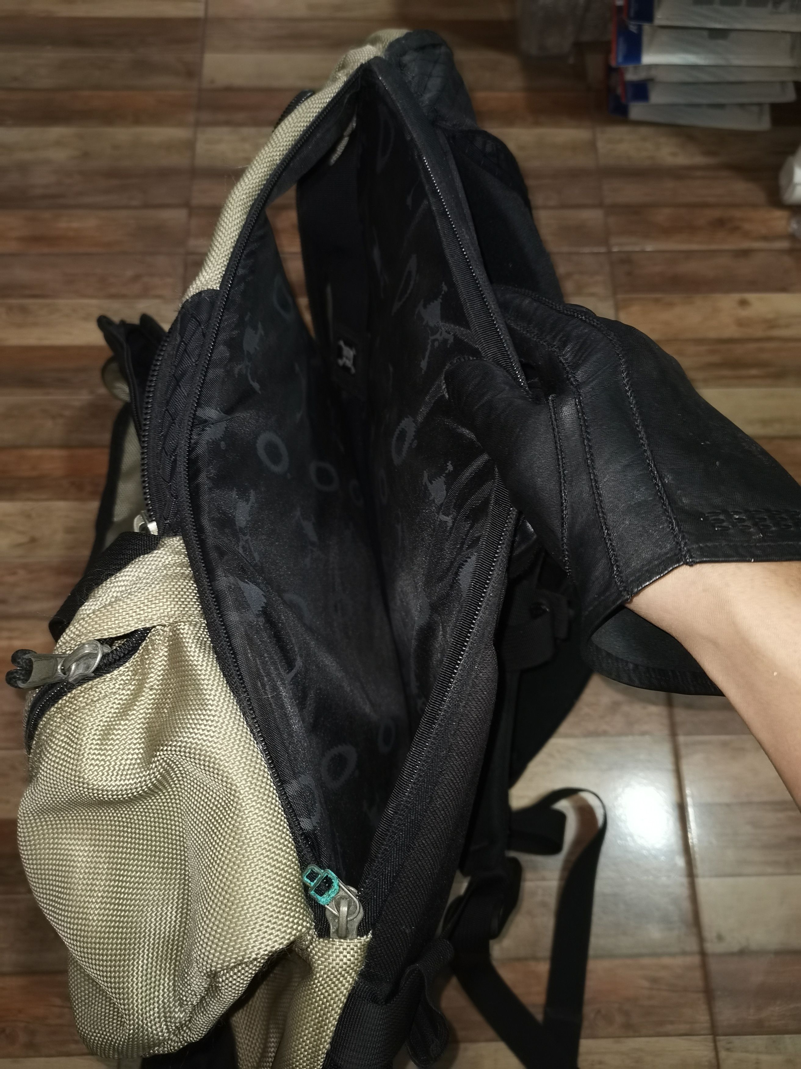 Oakley × Vintage 2000s Oakley Icon 2.0 Backpack Vintage Bag Sandbag Tactical Size ONE SIZE - 9 Thumbnail
