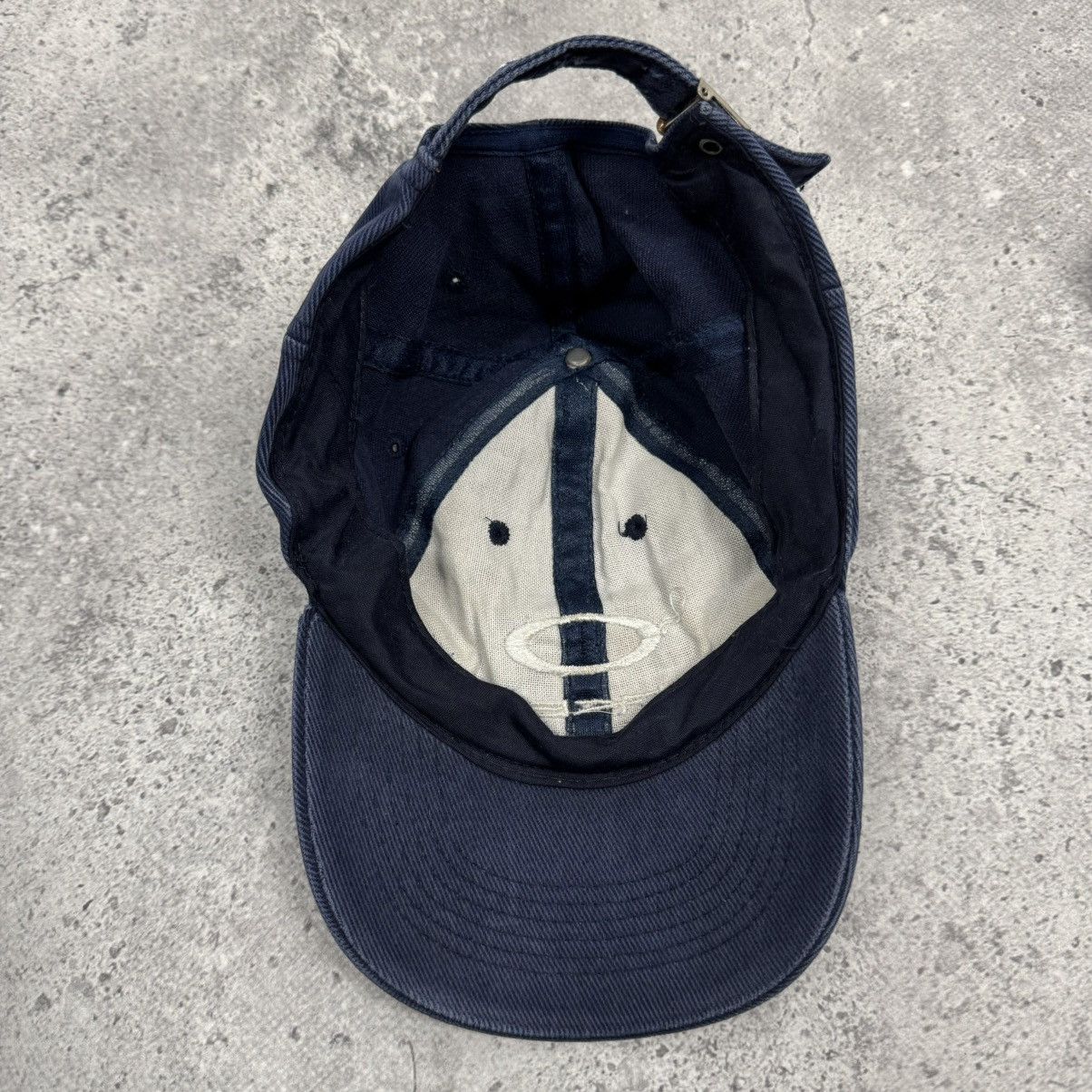 Oakley × Vintage Vintage Oakley Y2K Embroidered Big Logo Cap Hat Size ONE SIZE - 7 Thumbnail
