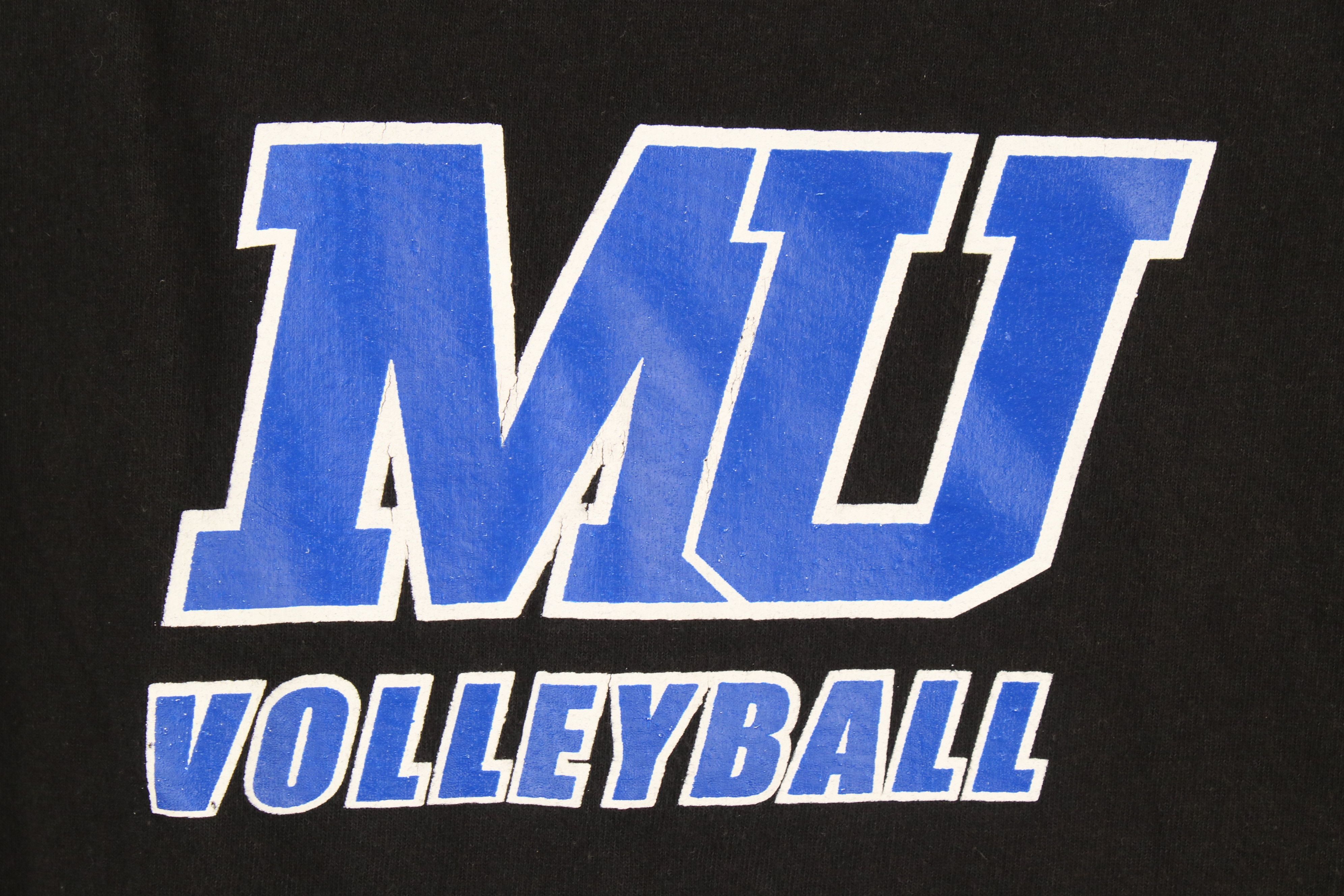 Adidas × Vintage Vintage Adidas Madonna University Volleyball T-Shirt Black Size US L / EU 52-54 / 3 - 4 Thumbnail