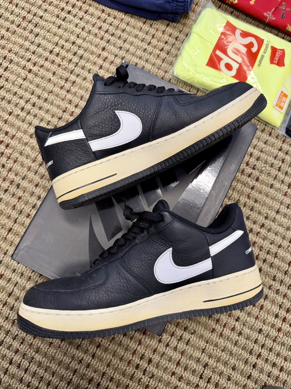 Comme des Garcons SHIRT × Nike × Supreme FW18 Supreme x Nike x Comme Des Garcons Air Force One Size US 9.5 / EU 42-43 - 2 Thumbnail