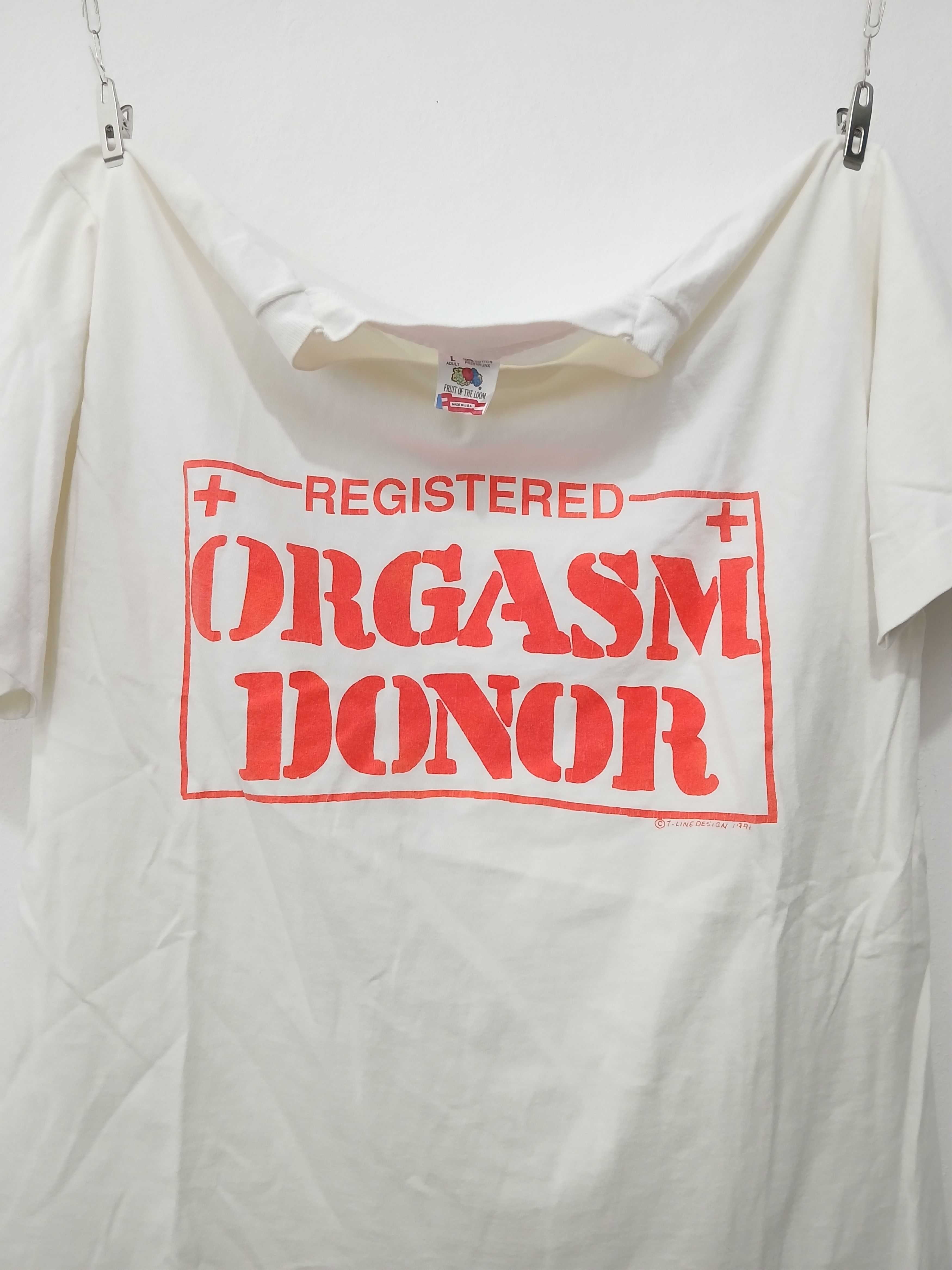 Vintage REGISTERED ORGASM DONOR Font Joke Vintage Tee 1991 Size US L / EU 52-54 / 3 - 2 Thumbnail
