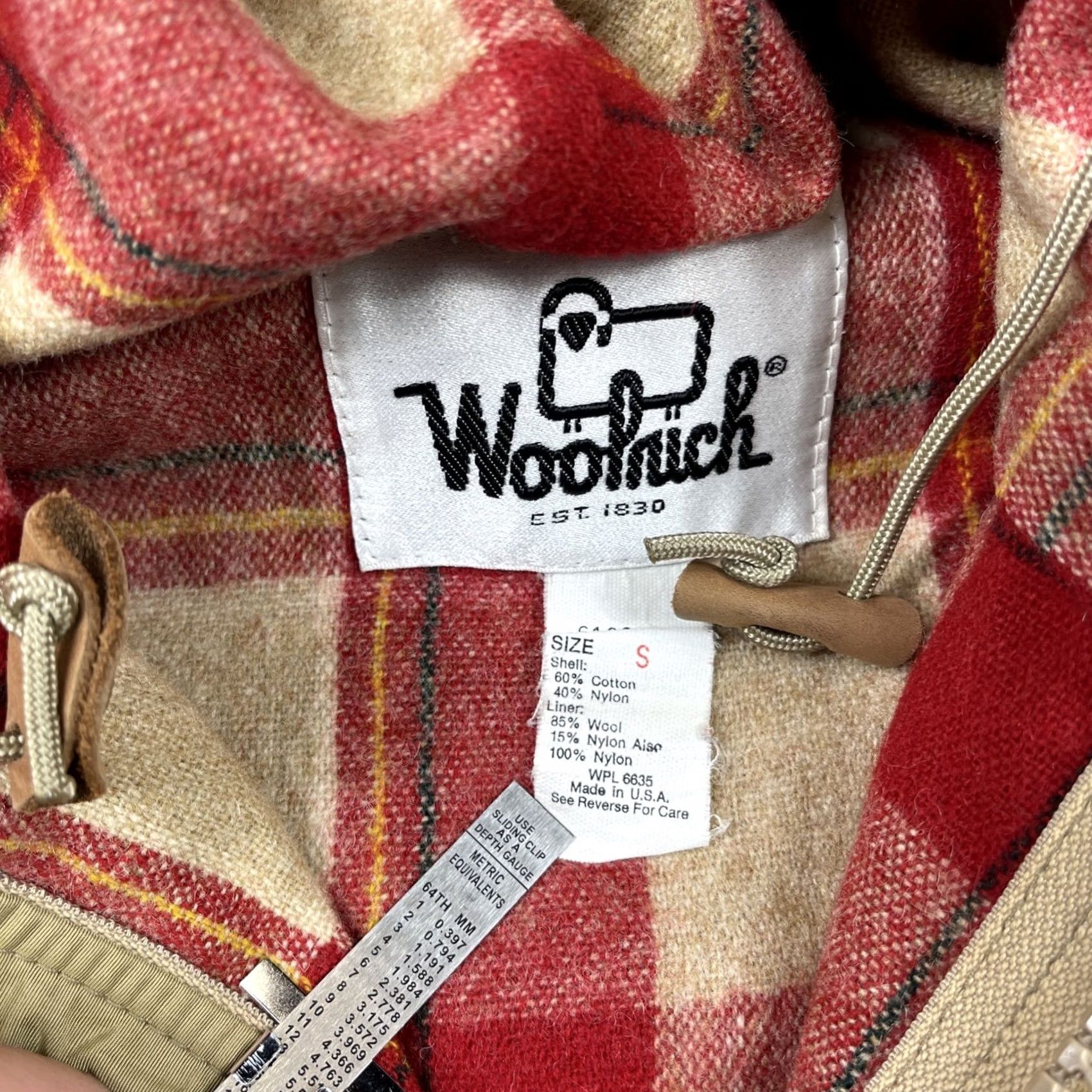 Vintage VINTAGE Woolrich Coat Jacket Rain Hooded Chore Nylon Cotton Wool Lined Beige Khaki Plaid 29 in. 40 in. S Mens Womens Boys Girls Size US S / EU 44-46 / 1 - 5 Thumbnail
