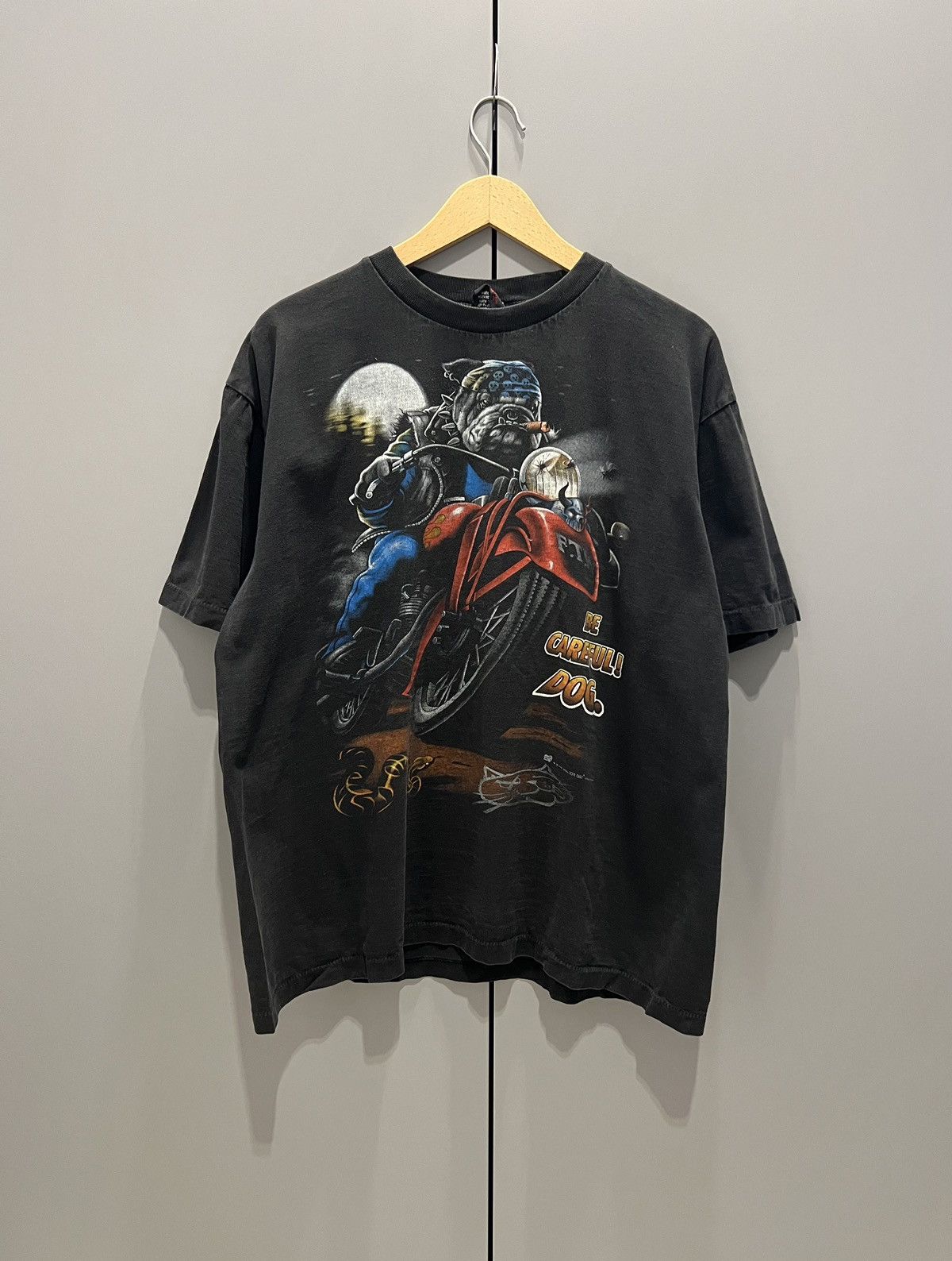 Band Tees Vintage Dog Pound Motorcycle Tee 1998 Fade Large Size US XL / EU 56 / 4 - 1 Thumbnail