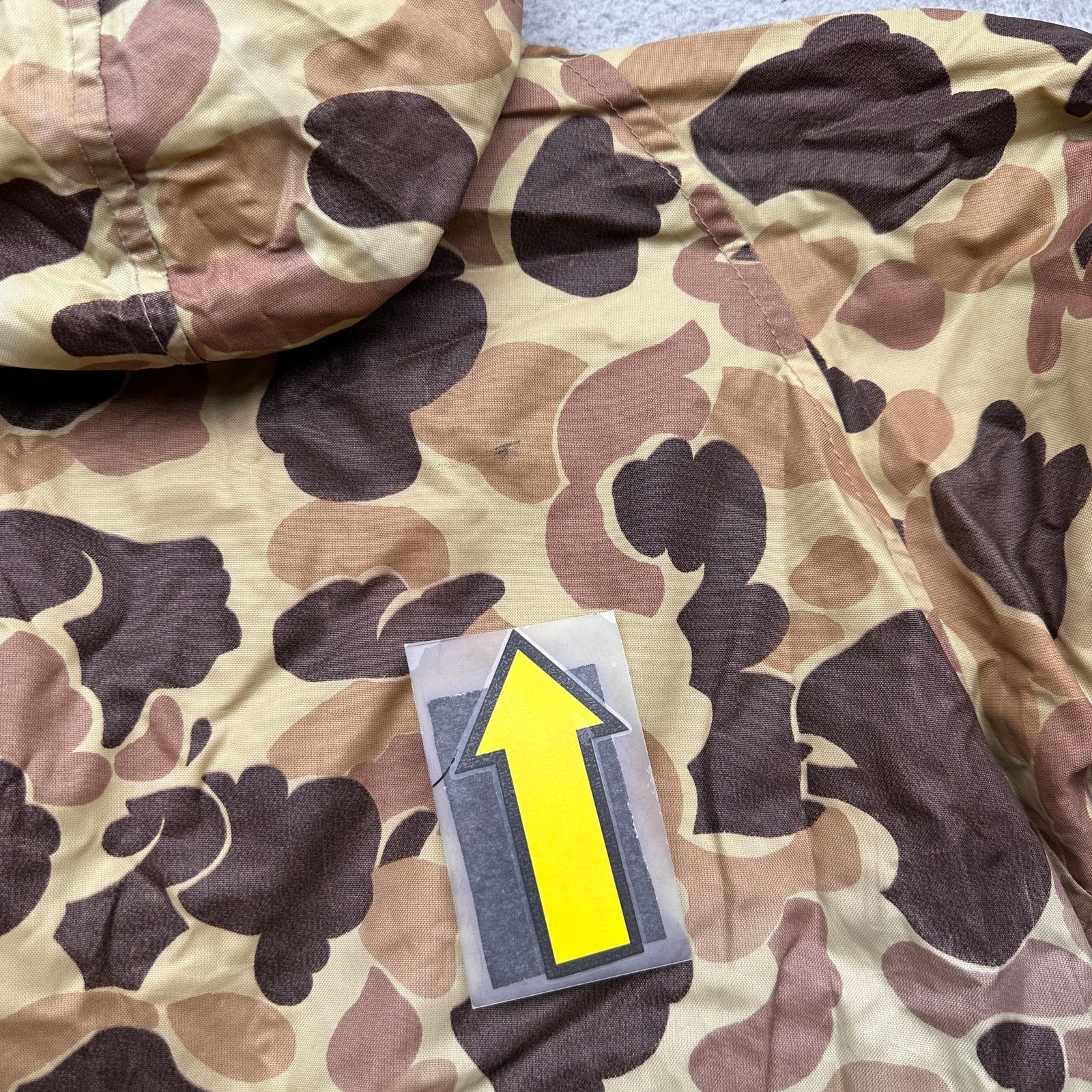 Columbia Vintage Columbia Hunting Nylon Camouflage Jacket Mens Medium Size US M / EU 48-50 / 2 - 17 Thumbnail