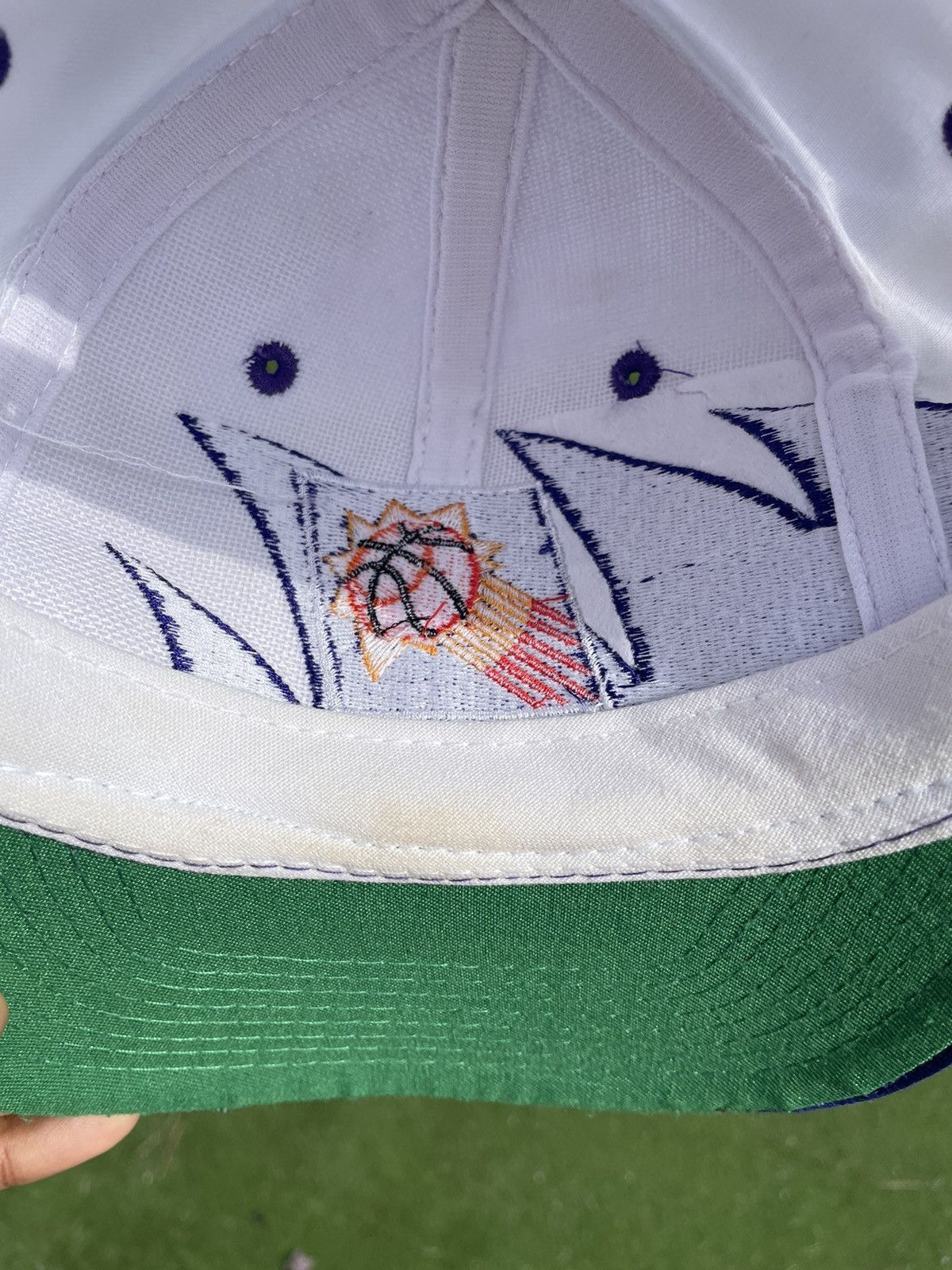 Logo Athletic Vintage Logo Athletic NBA Phoenix Suns Sharktooth Hat 1990s Size ONE SIZE - 11 Thumbnail