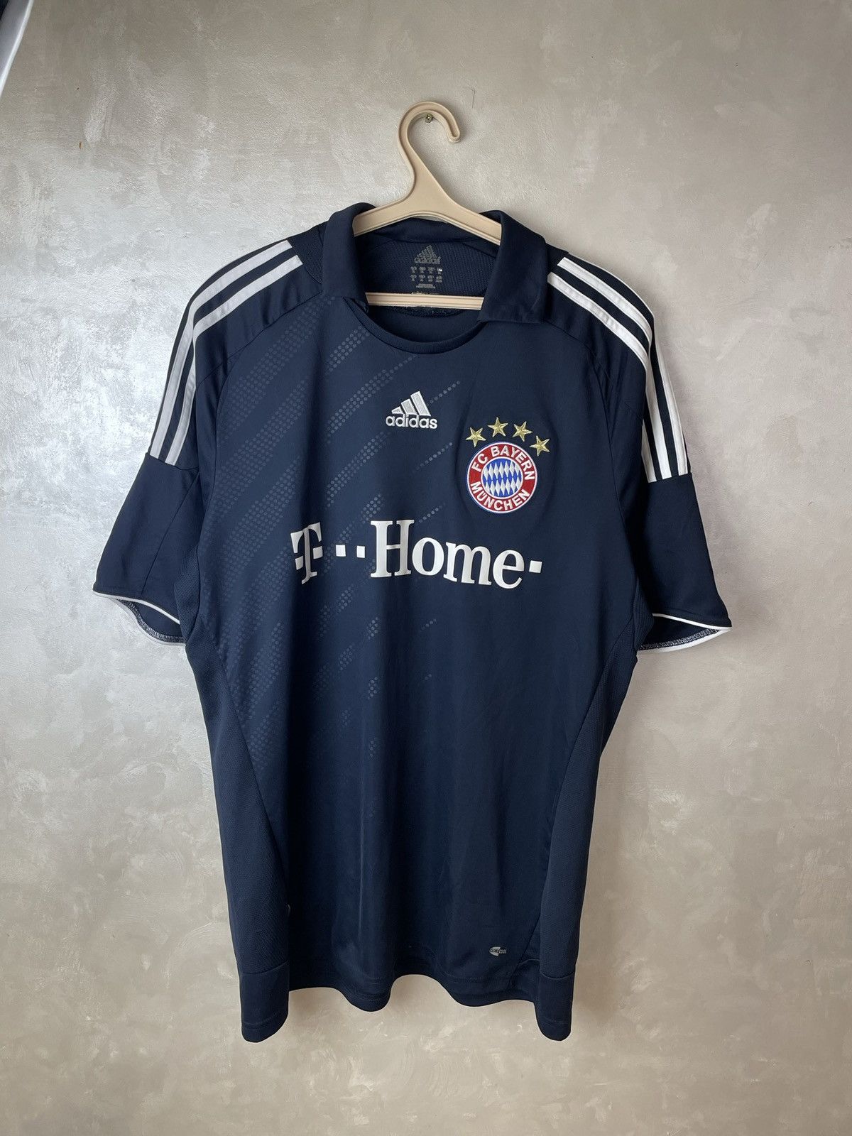 Adidas RIBERY BAYERN MUNICH 2008 2009 AWAY SOCCER JERSEY ADIDAS Size US XL / EU 56 / 4 - 4 Thumbnail
