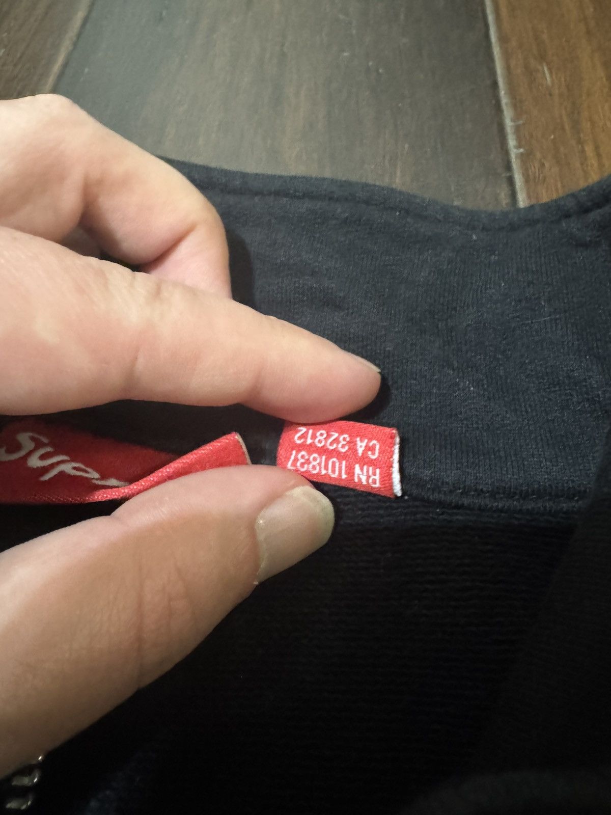 Supreme Supreme 1/4 zip Black Size US XL / EU 56 / 4 - 4 Thumbnail