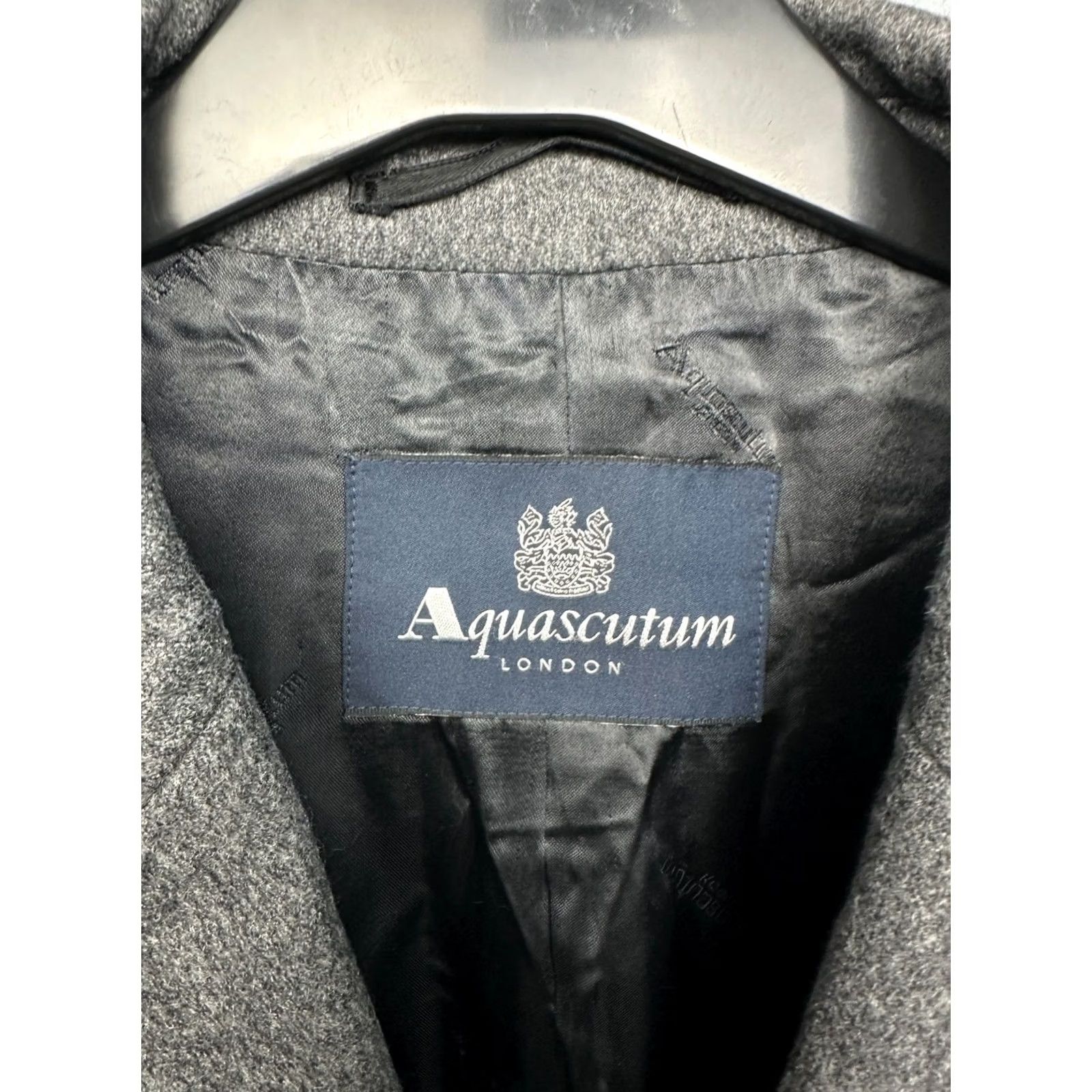 Aquascutum VINTAGE Aquascutum Mens Coat overcoat Wool Gray 40R 50R Long Solid Buttoned UK Wool 110 cm Mens Size US XXS / EU 40 - 3 Thumbnail