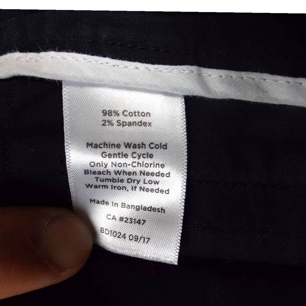 Talbots VINTAGE Talbots Womens Pants Black High Rise Straight Leg Chino Capris Stretch 16 Size 38" / US 16 / IT 52 - 5 Thumbnail