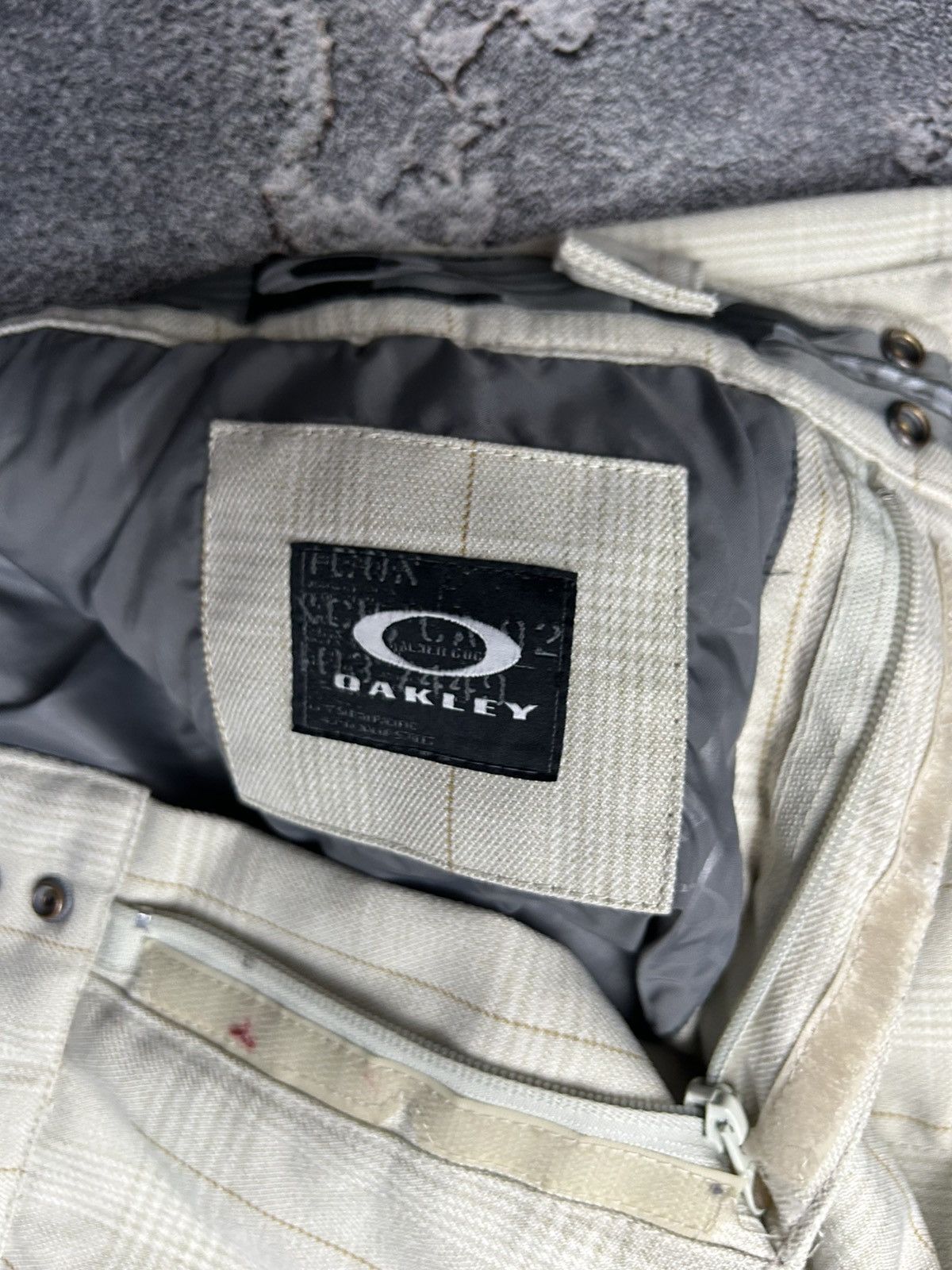 Oakley × Vintage Vintage Oakley Sky Pants Multi Pocket Size 34 Y2K Size US 34 / EU 50 - 9 Thumbnail