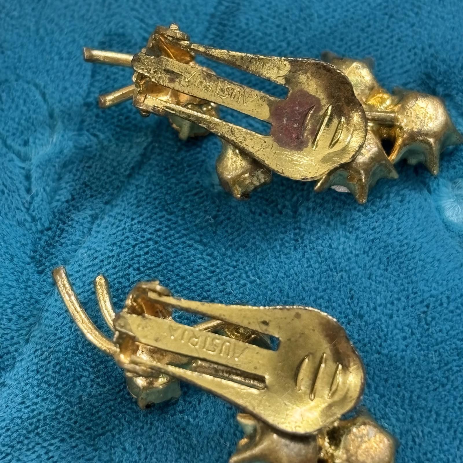 Other Vtg 50s Austria crystal gold tone brooch & earrings set Size ONE SIZE - 6 Thumbnail