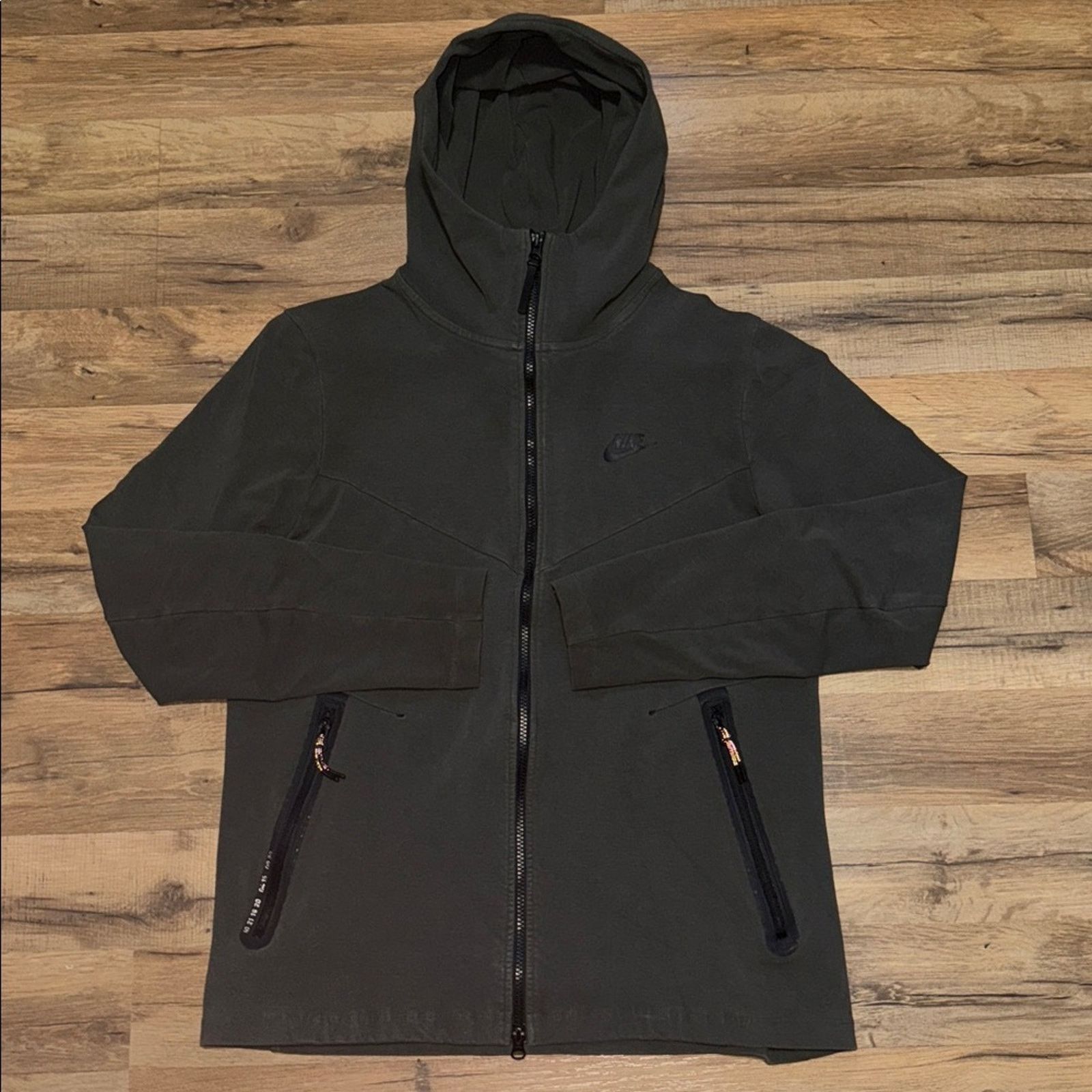 Nike Nike Tech Fleece Zip Up Olive Hoodie Sweatshirt Size US L / EU 52-54 / 3 - 2 Thumbnail