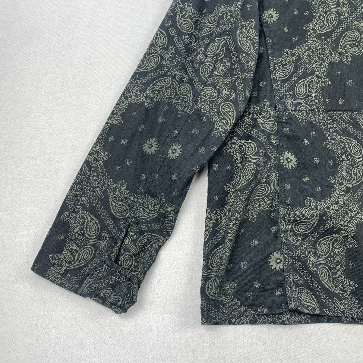 Codes Combine Codes Combine Basic Fullprint Paisley M65 Field Jacket Size US M / EU 48-50 / 2 - 6 Thumbnail