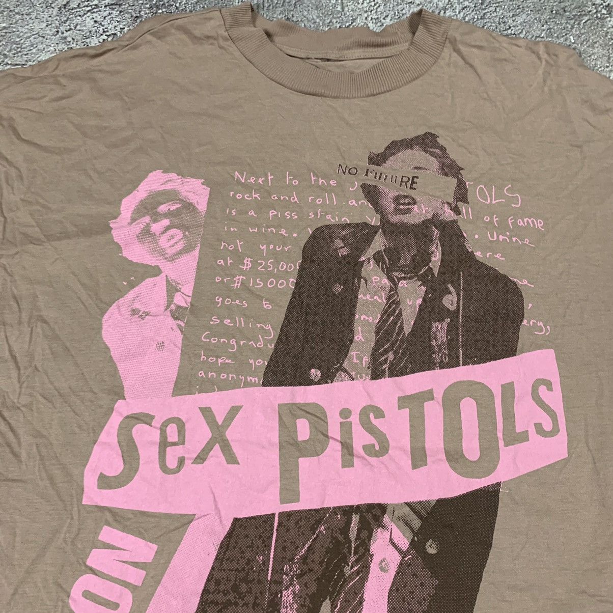 Vintage VINTAGE Y2K ADULT SEX PISTOLS NO FUTURE NO FUN FUNNY TEE Size US XXL / EU 58 / 5 - 5 Thumbnail