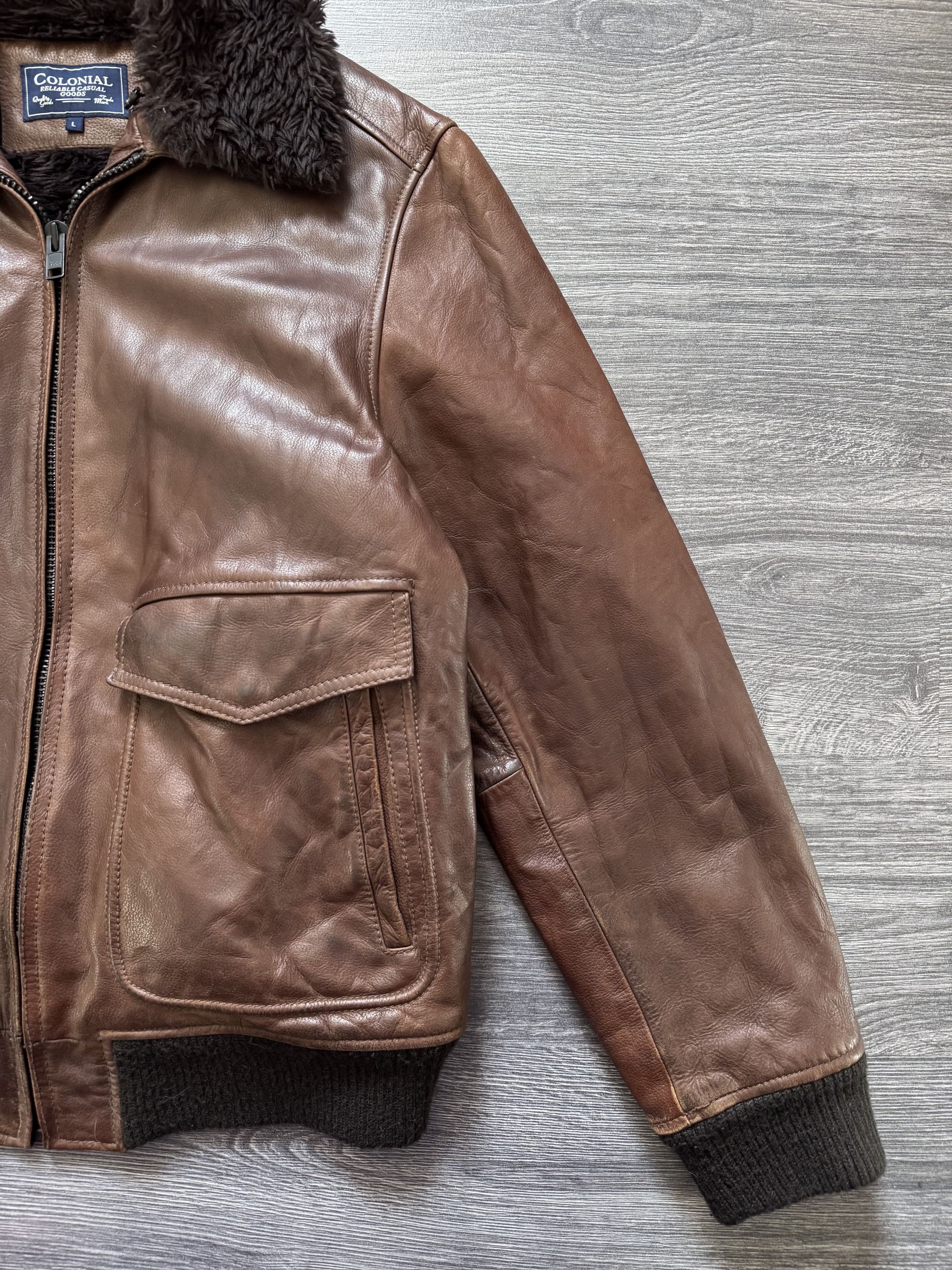 Leather Vintage A2 Leather Bomber Jacket with Faux Fur Lining Size US L / EU 52-54 / 3 - 6 Thumbnail