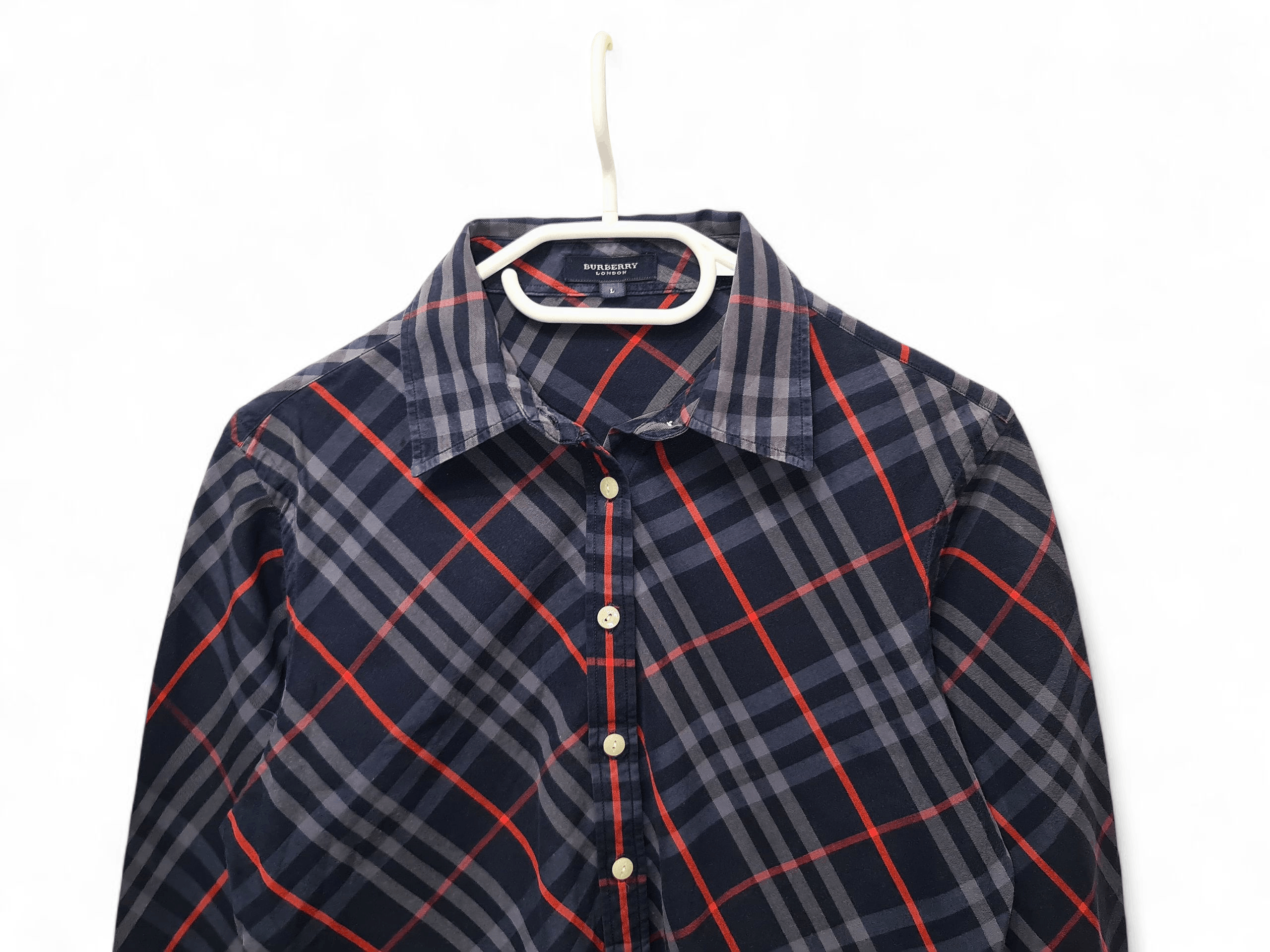 Burberry 90s Vintage Burberry London Blue Check Nova Shirt Tee Size M / US 6-8 / IT 42-44 - 3 Thumbnail
