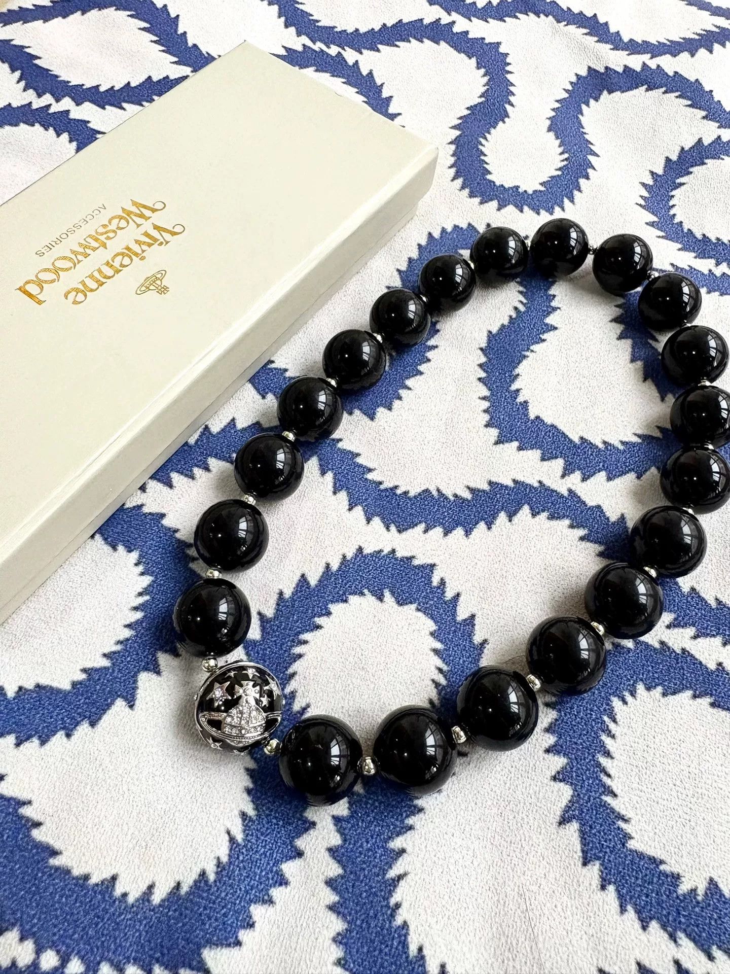 Vivienne Westwood Vivienne Westwood Black Beaded Necklace Size ONE SIZE - 1 Thumbnail