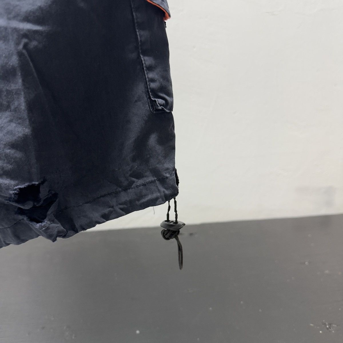 Abercrombie & Fitch Vintage Abercrombie & Fitch Paratrooper Nylon Cargo Pants Size US 29 - 8 Thumbnail