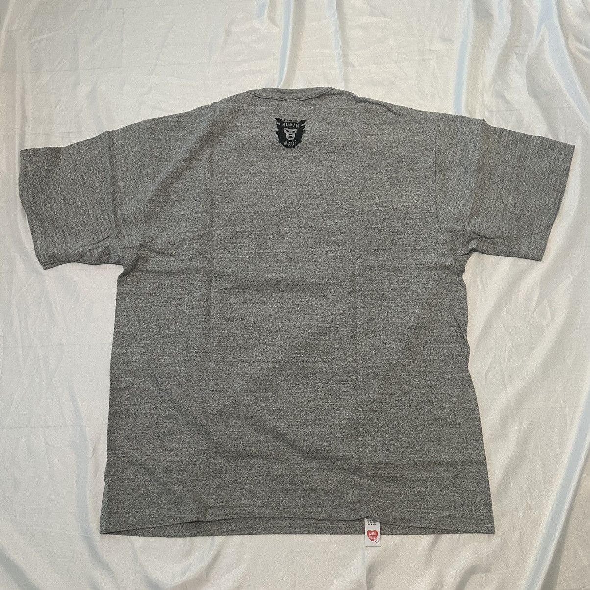 Human Made HUMAN MADE HEART BUTTON POCKET TEE GREY japan made Size US XXL / EU 58 / 5 - 2 Thumbnail