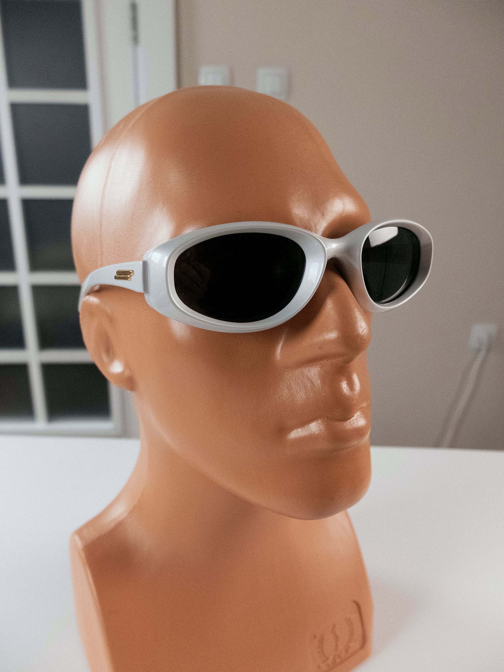 Bottega Veneta BOTTEGA VENETA Arch white oval injection sunglasses Size ONE SIZE - 10 Thumbnail
