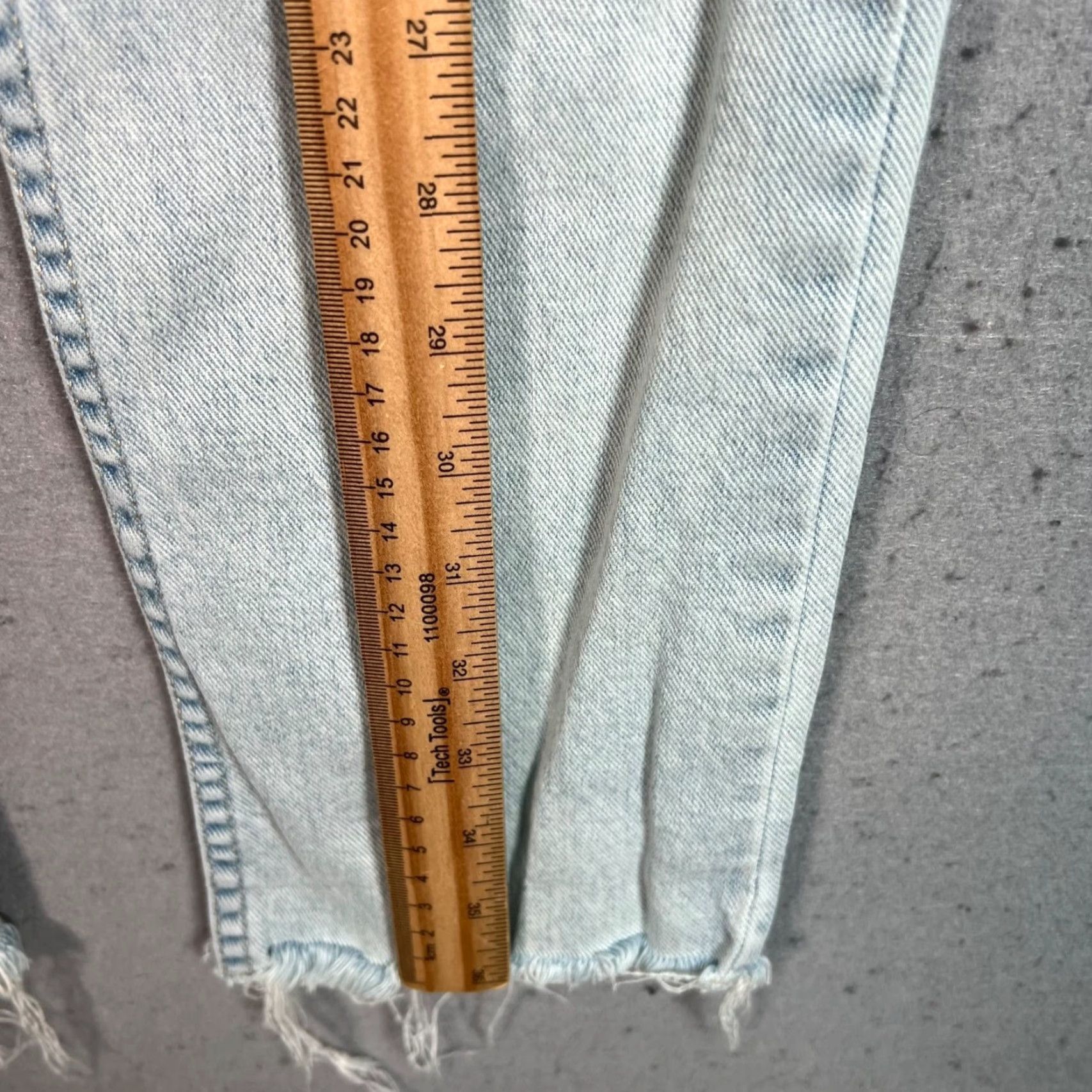 Vintage Kookai Jeans Womens 36 Light Blue High-Waisted Frayed Hem Cotton Blend Denim Skinny 5-Pocket Inseam 27 In. Brand: Kookai Shirt style? Size 25" / US 0 / IT 36 - 7 Thumbnail