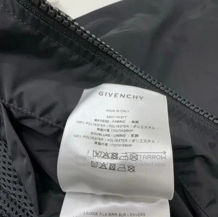 Givenchy Givenchy Men's Letter Print Zip Long Sleeve Jacket. Size US S / EU 44-46 / 1 - 4 Thumbnail