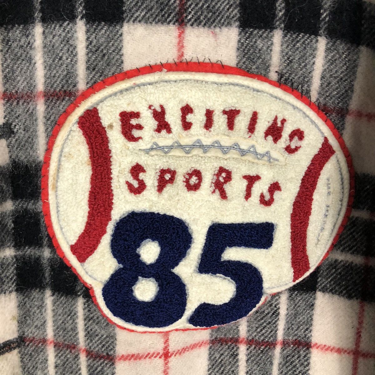 Japanese Brand 📌Vintage Bomber Jacket Rugby Ball Design Tartan Big Logo Size US M / EU 48-50 / 2 - 19 Thumbnail