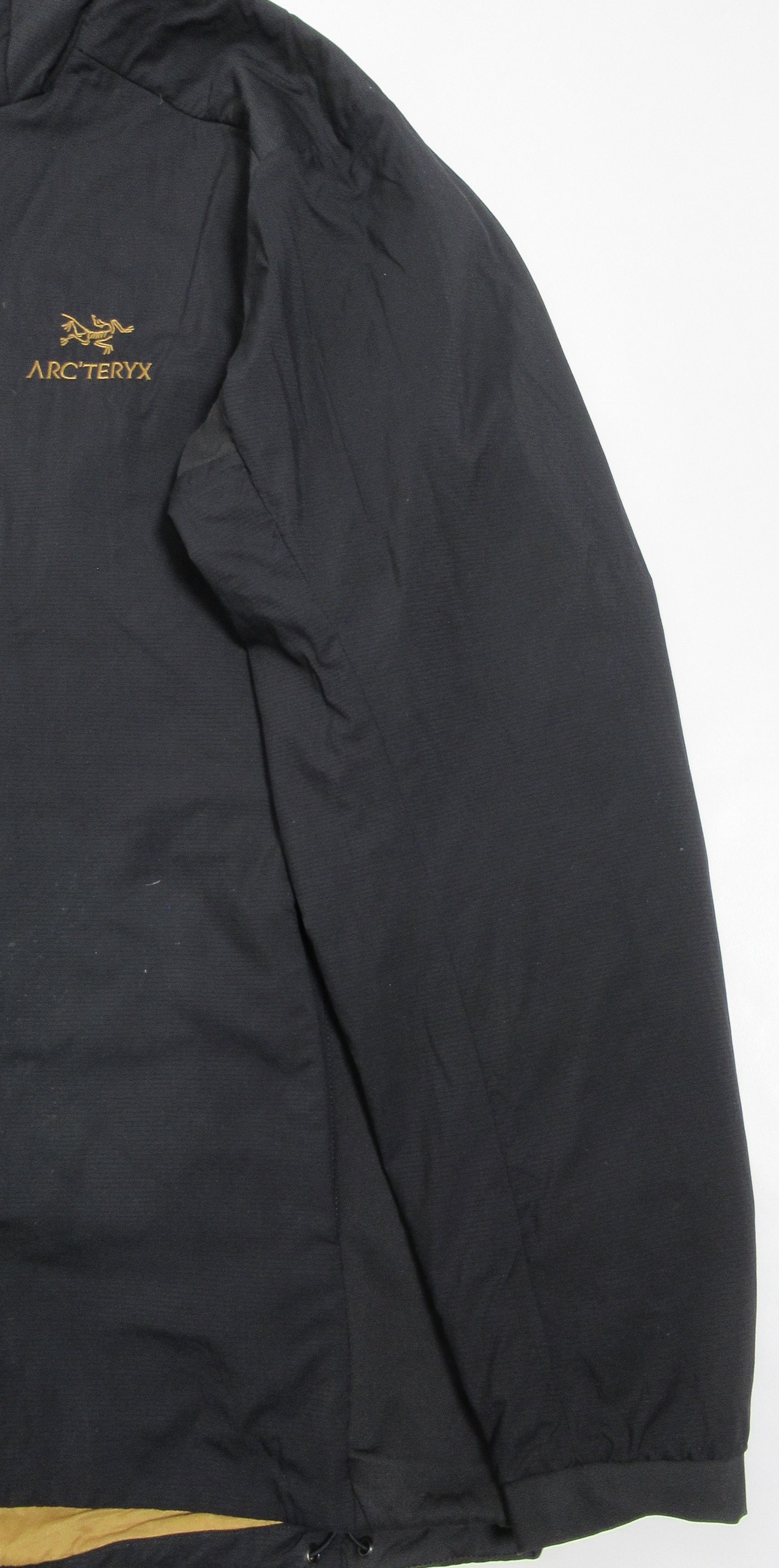 Arc'teryx Arc'teryx Women's Atom Hoody Jacket Dark Magic Size XL Size XL / US 12-14 / IT 48-50 - 4 Thumbnail