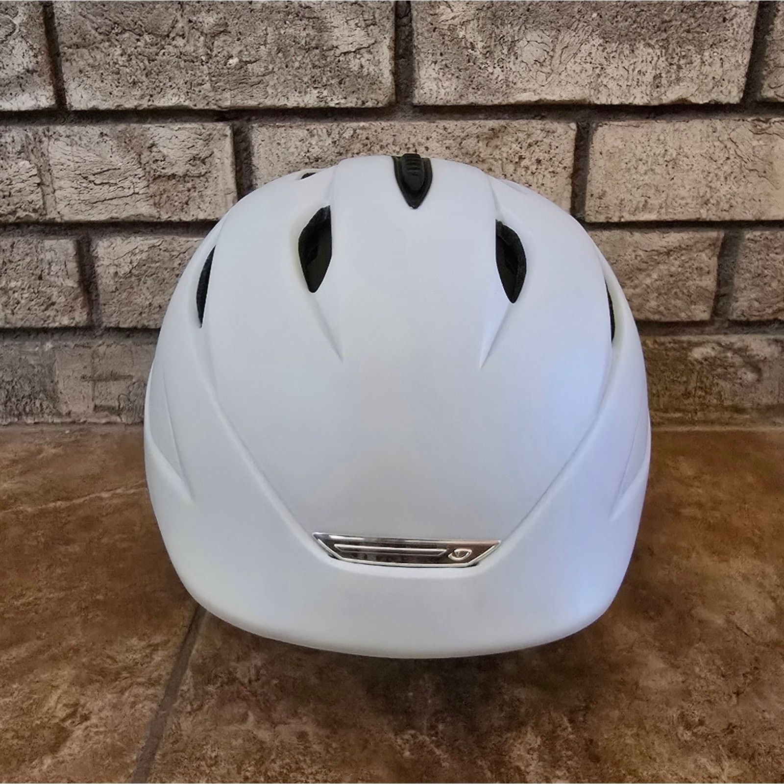 Giro Matte White | GIRO | Seam Snow Sport Helmet Size ONE SIZE - 2 Thumbnail