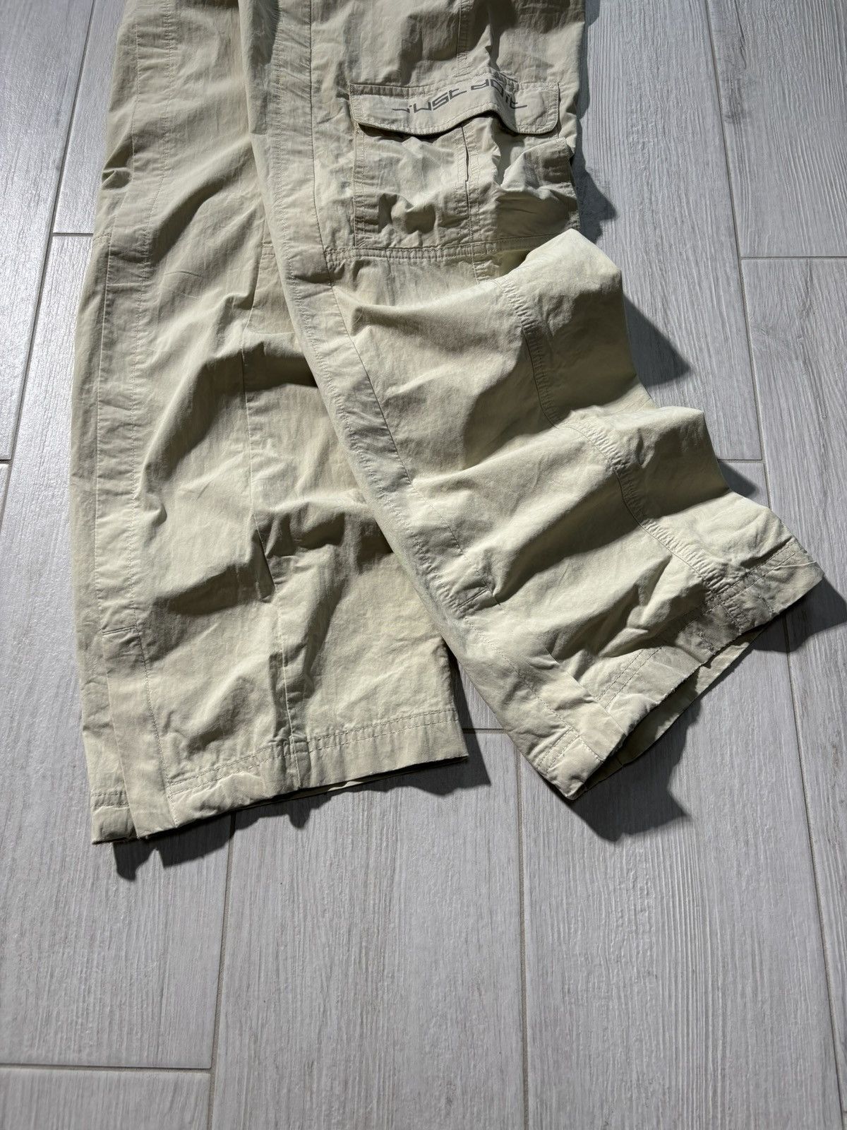 Nike Vintage Nike Cargo Pants Baggy GorpCore Style Swoosh Logo Size 28" / US 6 / IT 42 - 4 Thumbnail