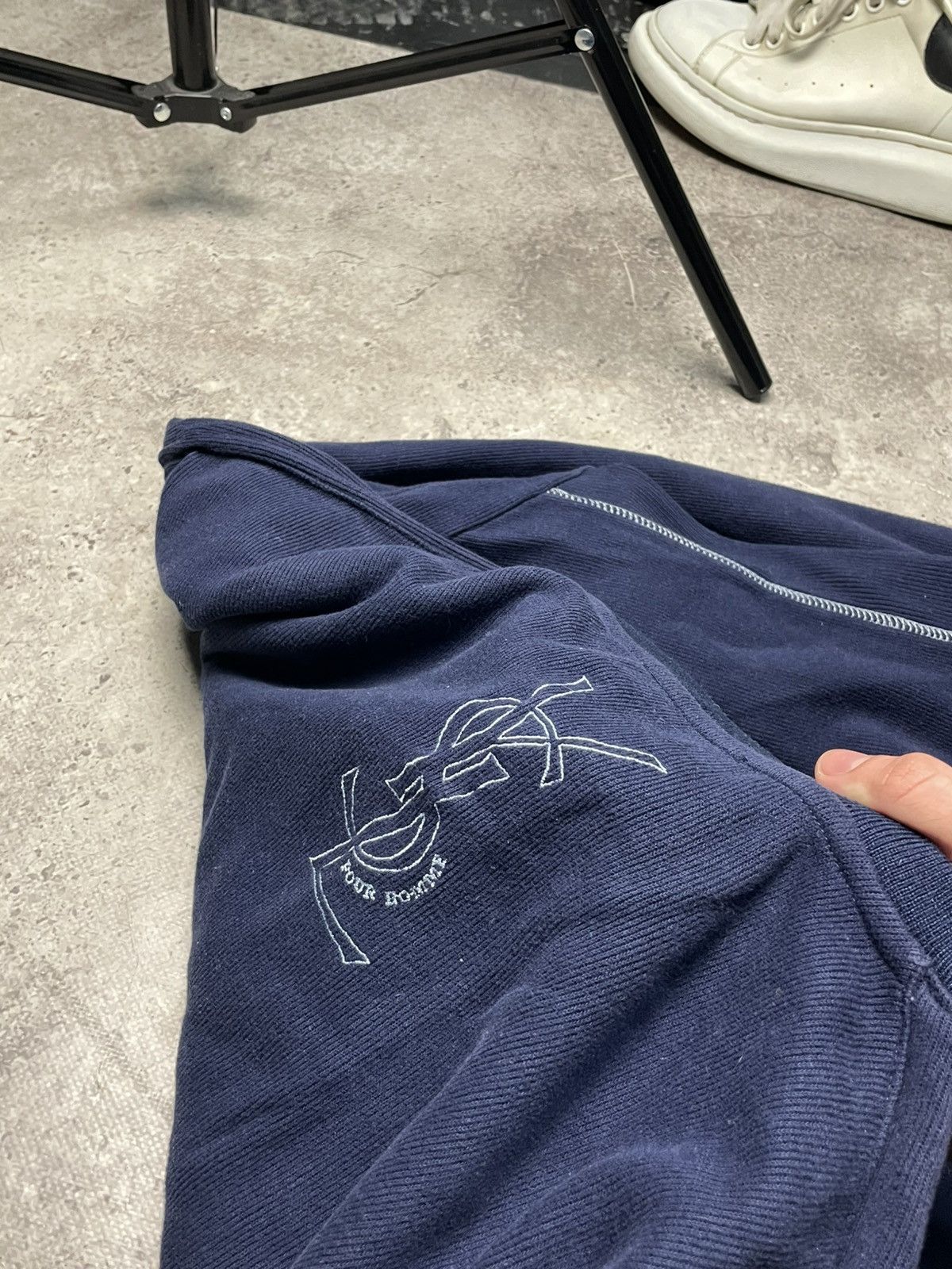 Yves Saint Laurent Blue Yves Saint Laurent YSL Sweatshirt Logos YSL Sweater Size US XL / EU 56 / 4 - 4 Thumbnail
