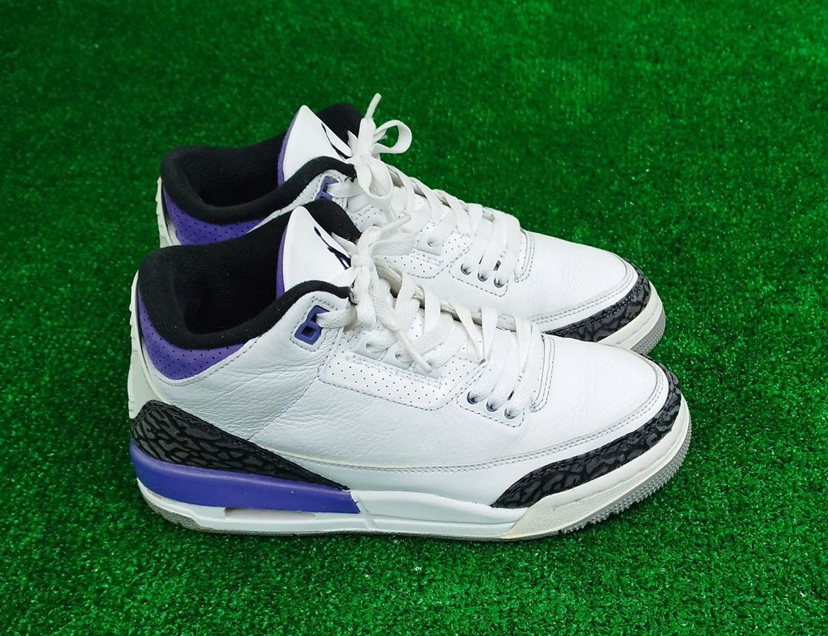 Jordan Brand Air Jordan 3 Dark Iris Size US 5 / EU 37 - 1 Thumbnail