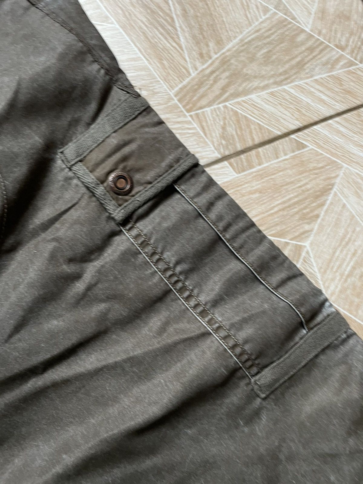 Helly Hansen Rare Helly Hansen Outdoor Nylon Distressed Nylon Pants 28 Size US 28 / EU 44 - 10 Thumbnail