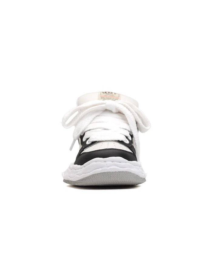 Maison MIHARA YASUHIRO o1mle0924 Leather Puffer Low-Top Sneaker in Black & White Size US 5 / EU 37 - 5 Thumbnail