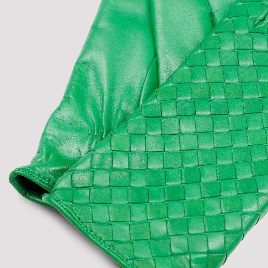 Bottega Veneta o1w1db10824 Size: 7 / Intrecciato Leather Gloves in Green Size ONE SIZE - 3 Thumbnail