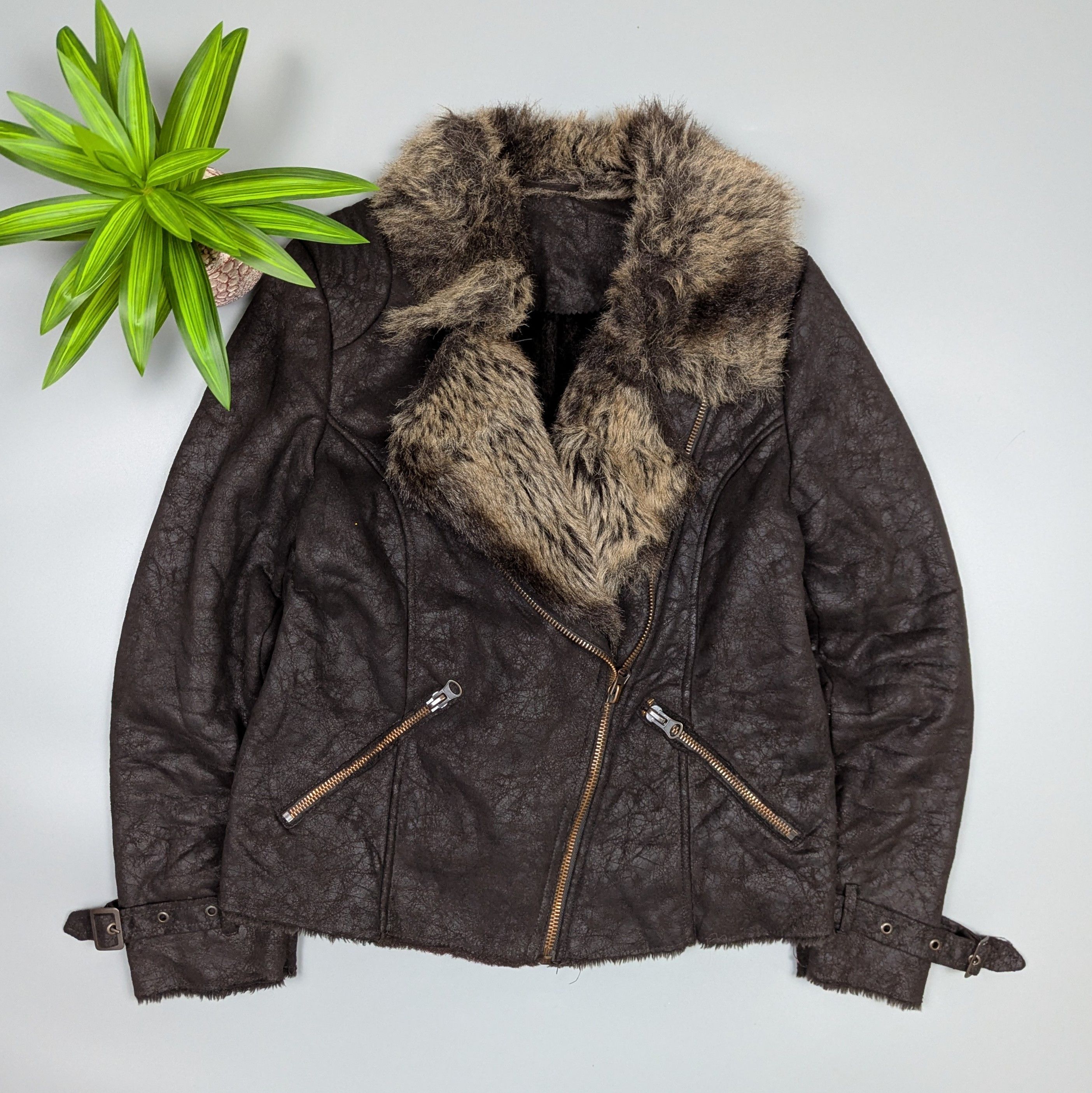 Vintage Vintage Distressed Brown Leather Moto Jacket Women’s S/M Size M / US 6-8 / IT 42-44 - 14 Thumbnail
