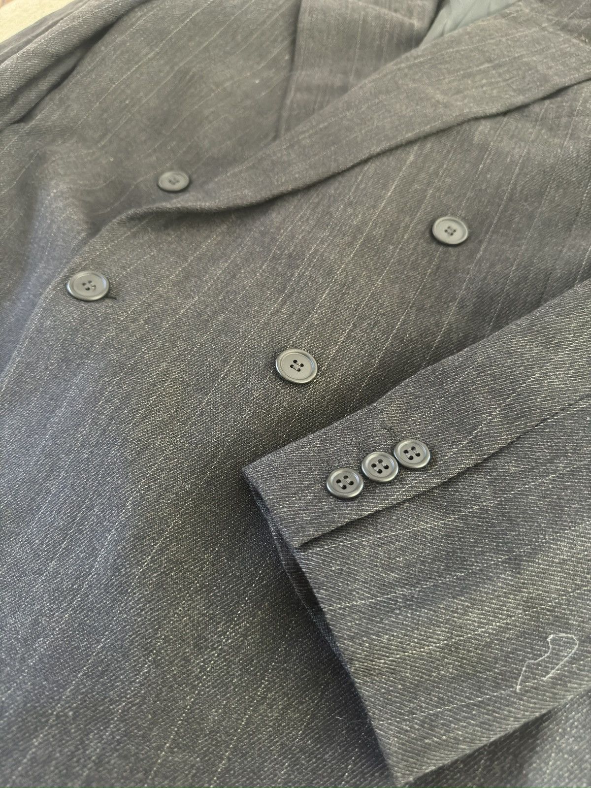Giorgio Armani Giorgio Armani Made in Italy DB Peak Lapel Jacket Size 42L Size 42R - 8 Thumbnail