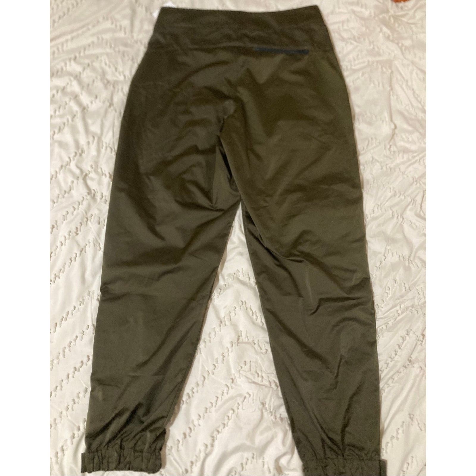 Athleta Athleta Radiant Joggers ‘Tortuga Green’ NWT! Size 27" / US 4 / IT 40 - 10 Thumbnail