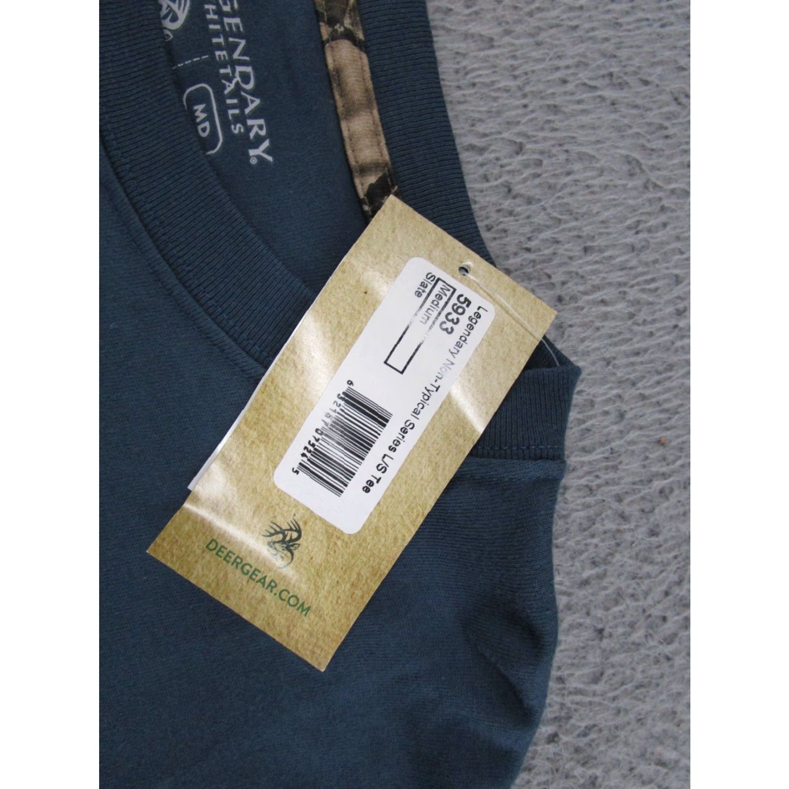 Vintage Legendary Whitetails Long Sleeve Shirt Mens M Blue Cotton Crew Neck 2020s Outdoor Winter Fall Spring T-Shirt Regular Mens Size US M / EU 48-50 / 2 - 2 Thumbnail