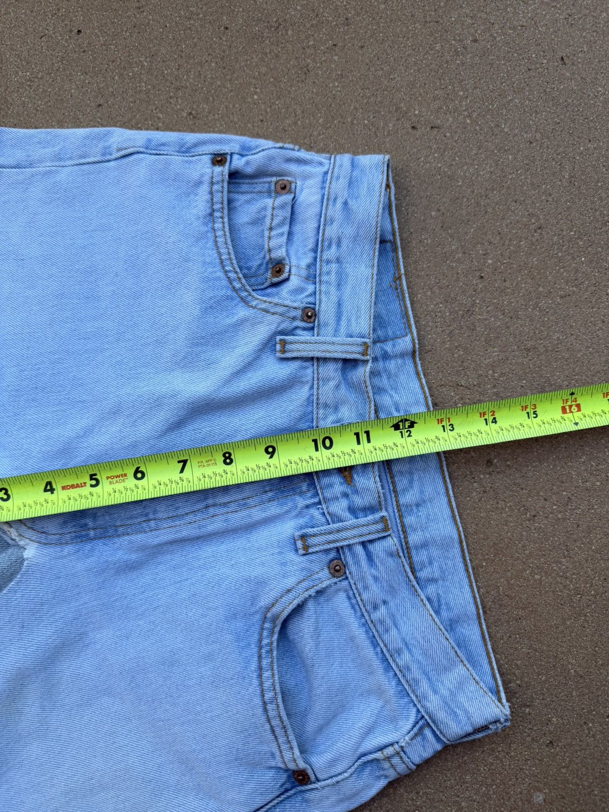 Levi's Vintage 80s Levi’s 501xx Buttonfly Faded Denim Jeans 28x29 Size US 28 / EU 44 - 14 Thumbnail