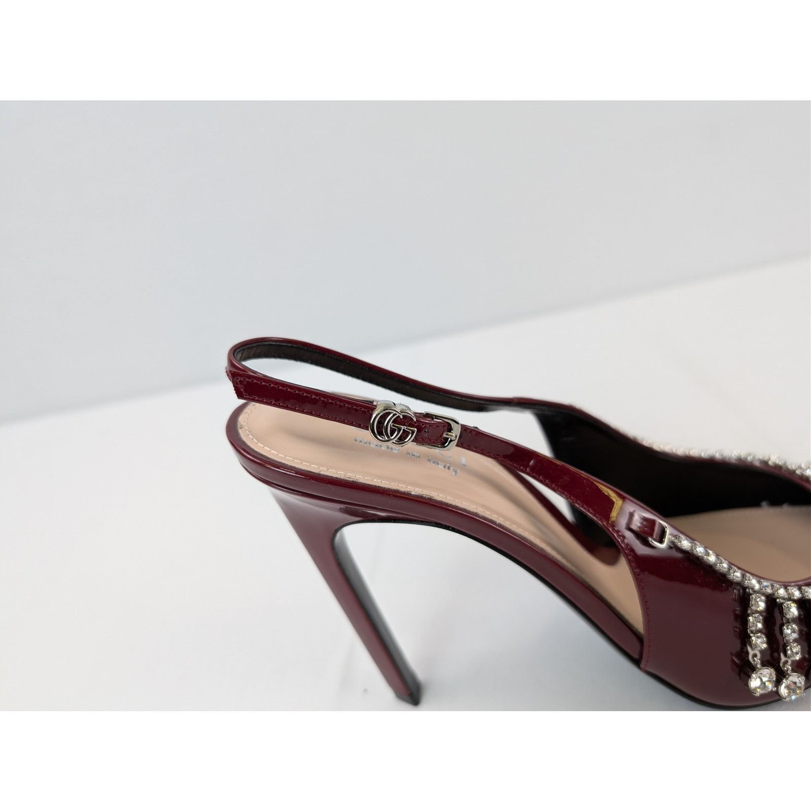 Gucci o1rshd1 Vernice crystal patent leather slingback pump Sandal Size US 9.5 / EU 42-43 - 5 Thumbnail