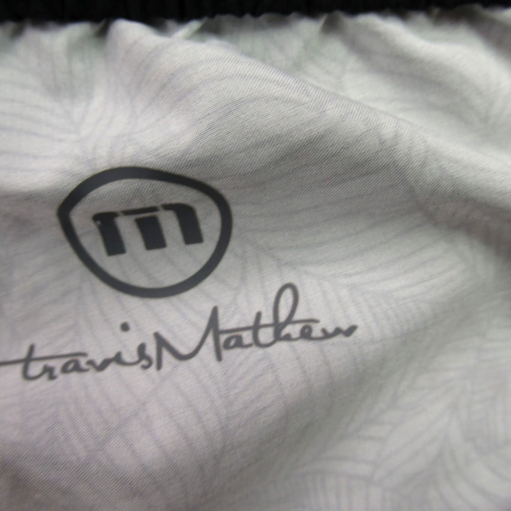 TravisMathew Travis Mathew Men's Athletic Shorts | Size 30 | Gray Nylon 8" Inseam Drawstring Lightweight Quick-Dry Hiking Gym Travel Activewear Size US 30 / EU 46 - 4 Thumbnail