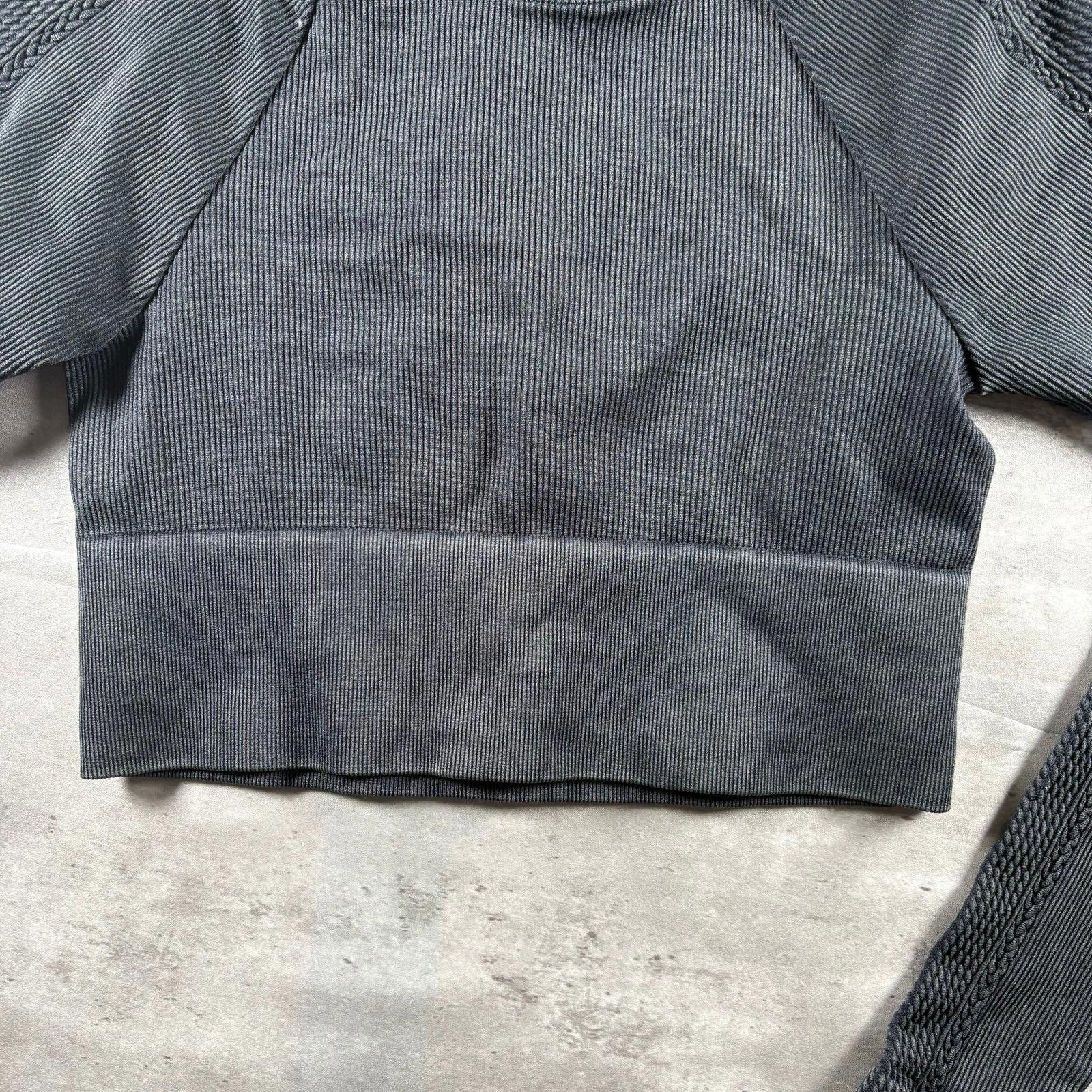 Other Black Ribbed Long Sleeve Crop Top Activewear Size S / US 4 / IT 40 - 4 Thumbnail