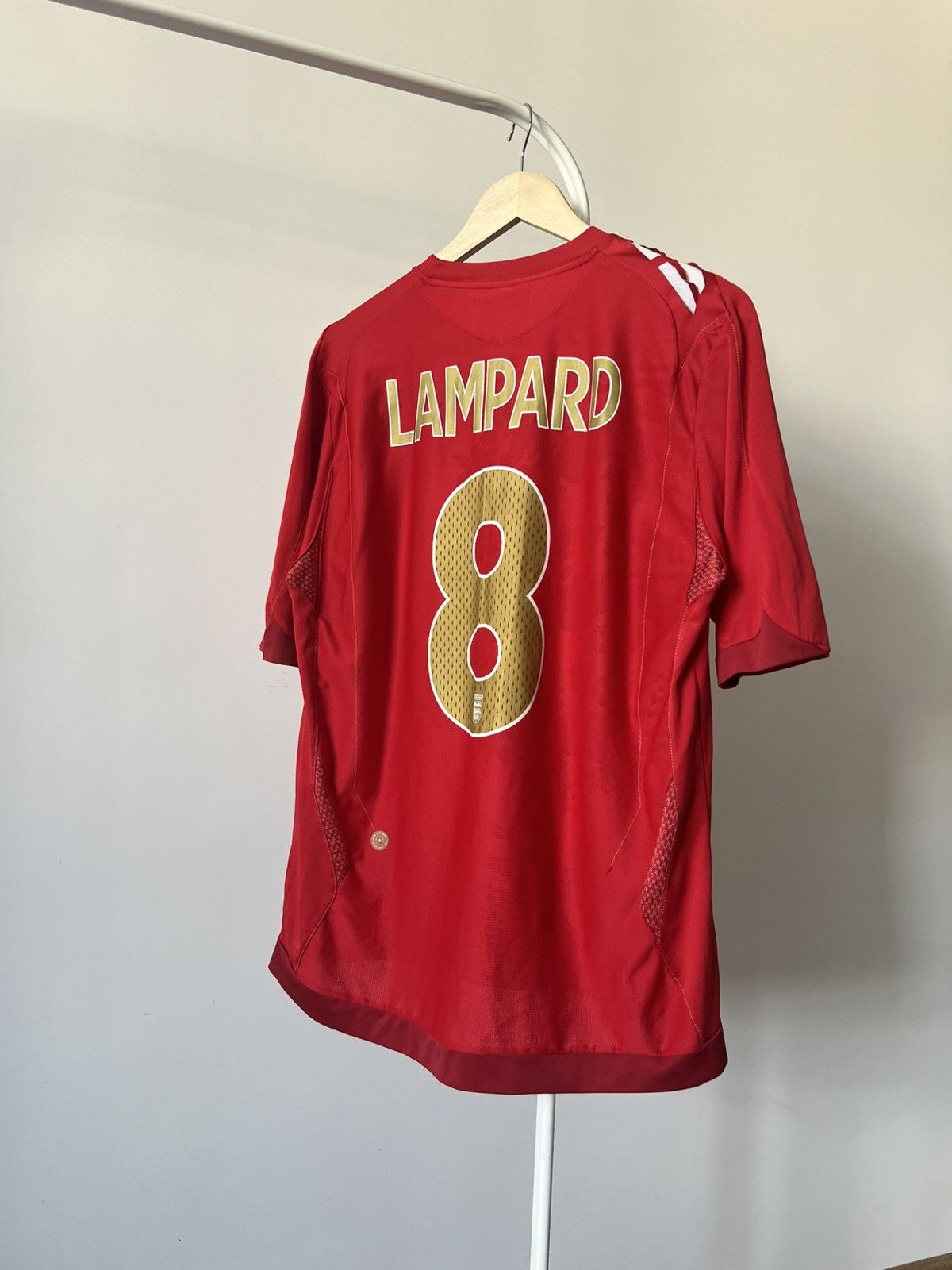 Umbro UMBRO ENGLAND Lampard #8 2006-2008 Away Soccer Jersey Shirt Size US L / EU 52-54 / 3 - 9 Thumbnail