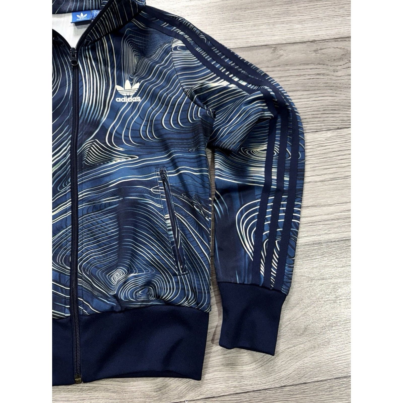Adidas Adidas Originals Track Jacket Womens XS Multicolor Blue Fire Bird Geology Pattern Shirt Size XS / US 0-2 / IT 36-38 - 3 Thumbnail