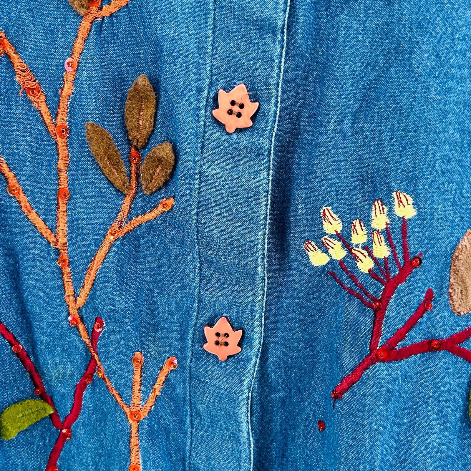 Vintage 90s Oversized Dark Blue Denim Button Down with Felt Monkeys Size XL / US 12-14 / IT 48-50 - 5 Thumbnail
