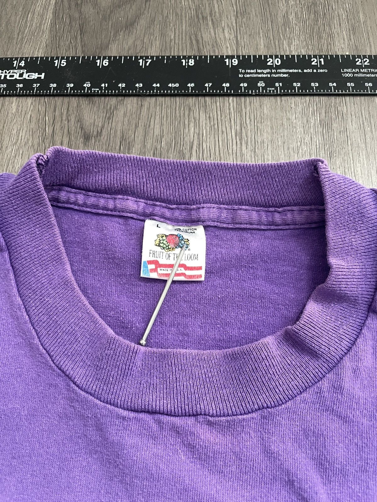 Fruit Of The Loom Vintage FOTL “Purple Iris Flowers” Graphic T-Shirt (Sz. L) Size US L / EU 52-54 / 3 - 3 Thumbnail